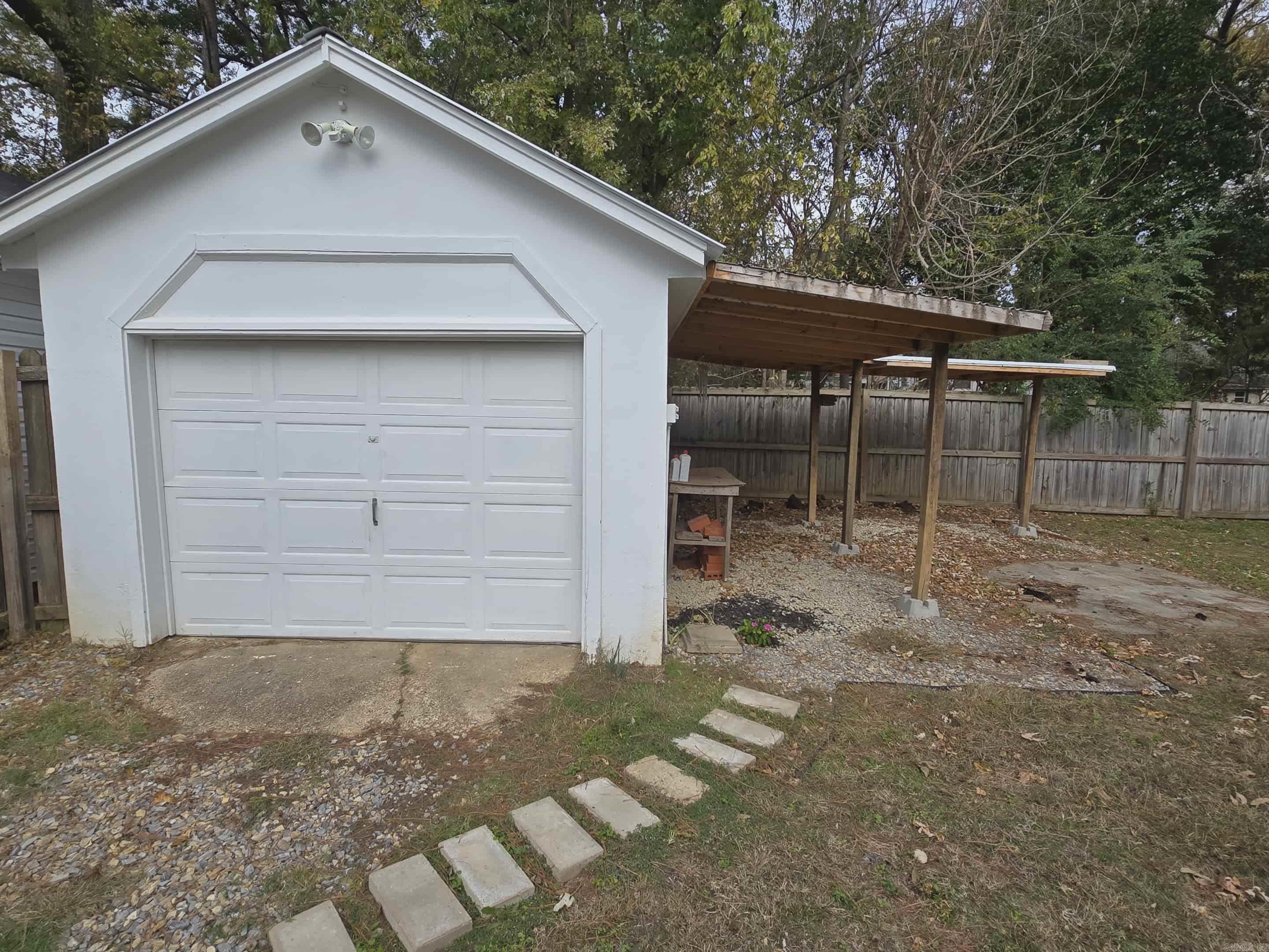 807 W Thompson  Paragould, AR