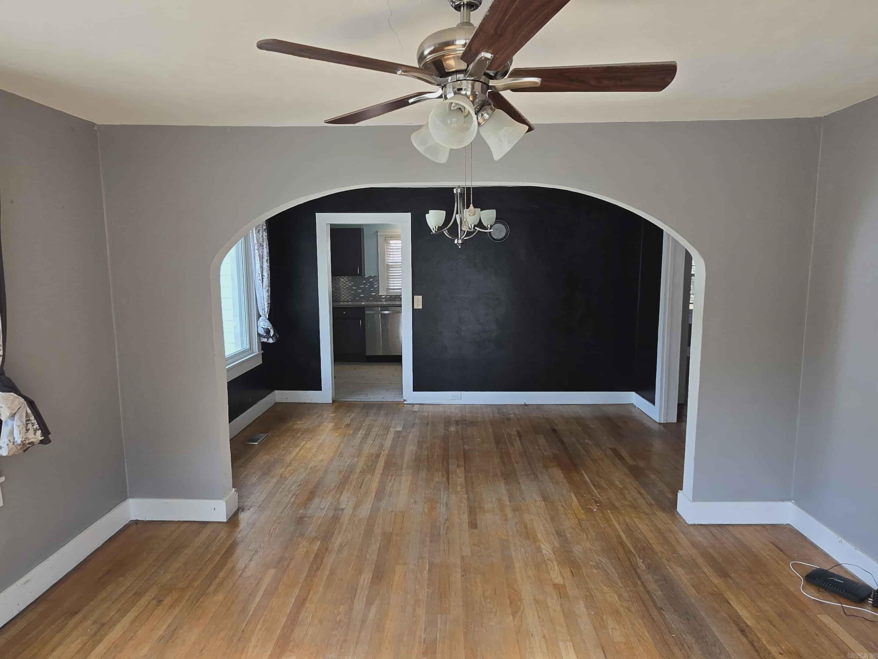 807 W Thompson  Paragould, AR