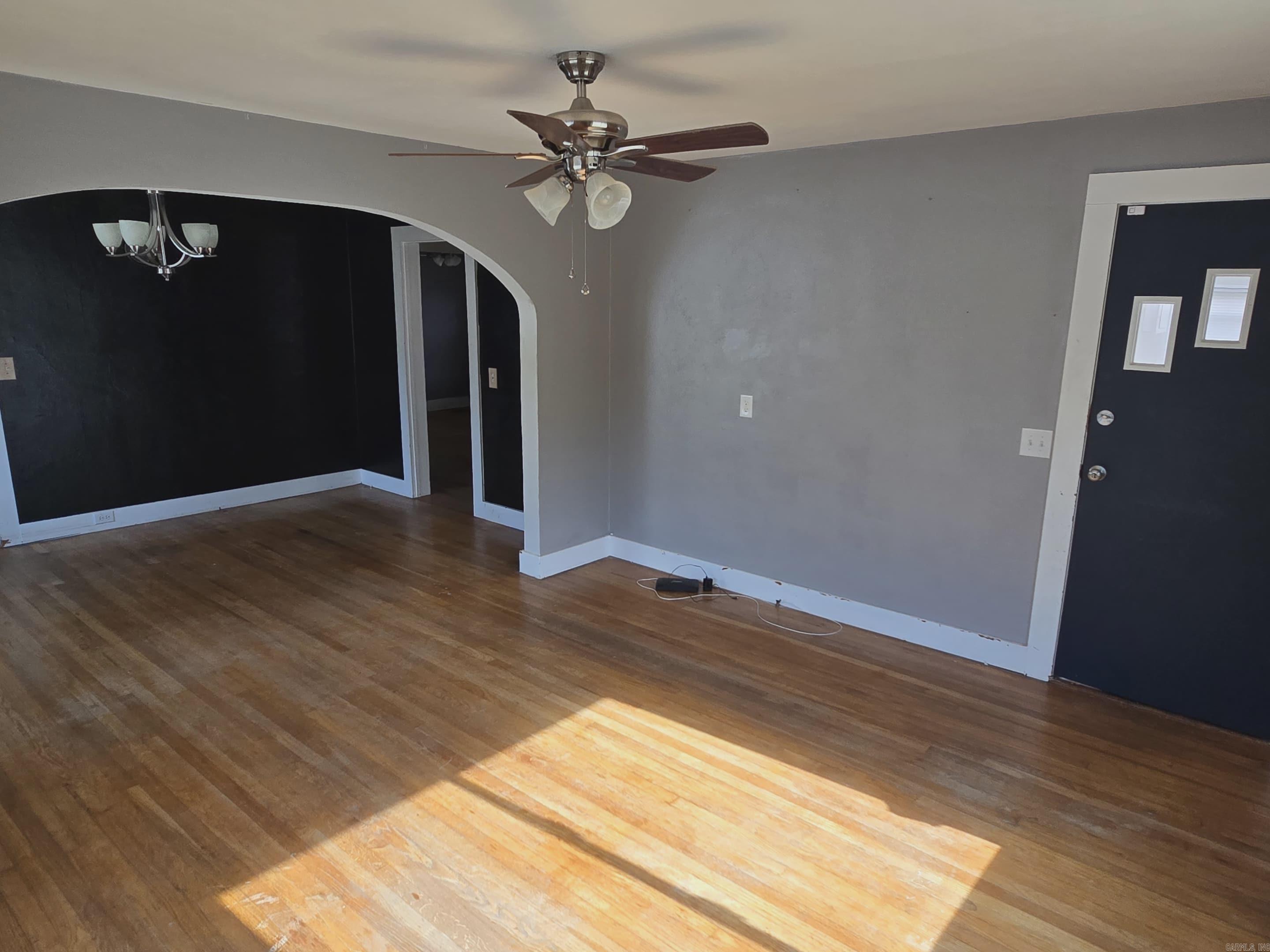 807 W Thompson  Paragould, AR