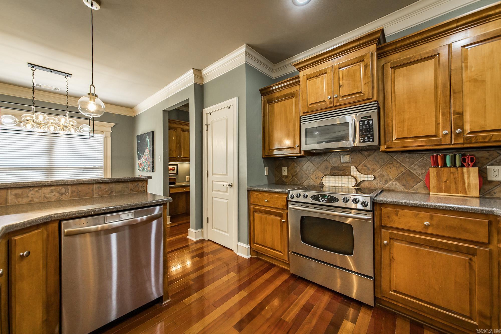 103 Beaver Creek  Maumelle, AR