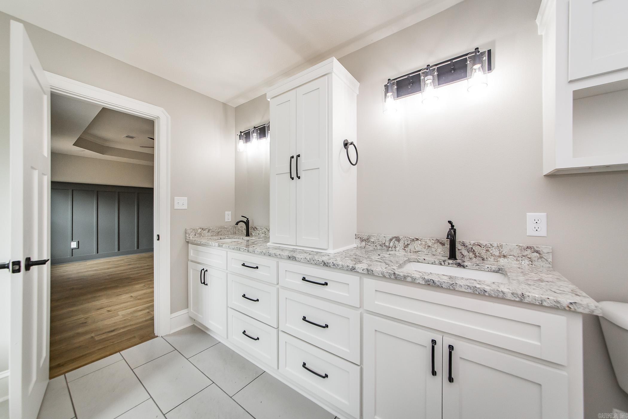 125 Red Fox Greers Ferry, AR 72067