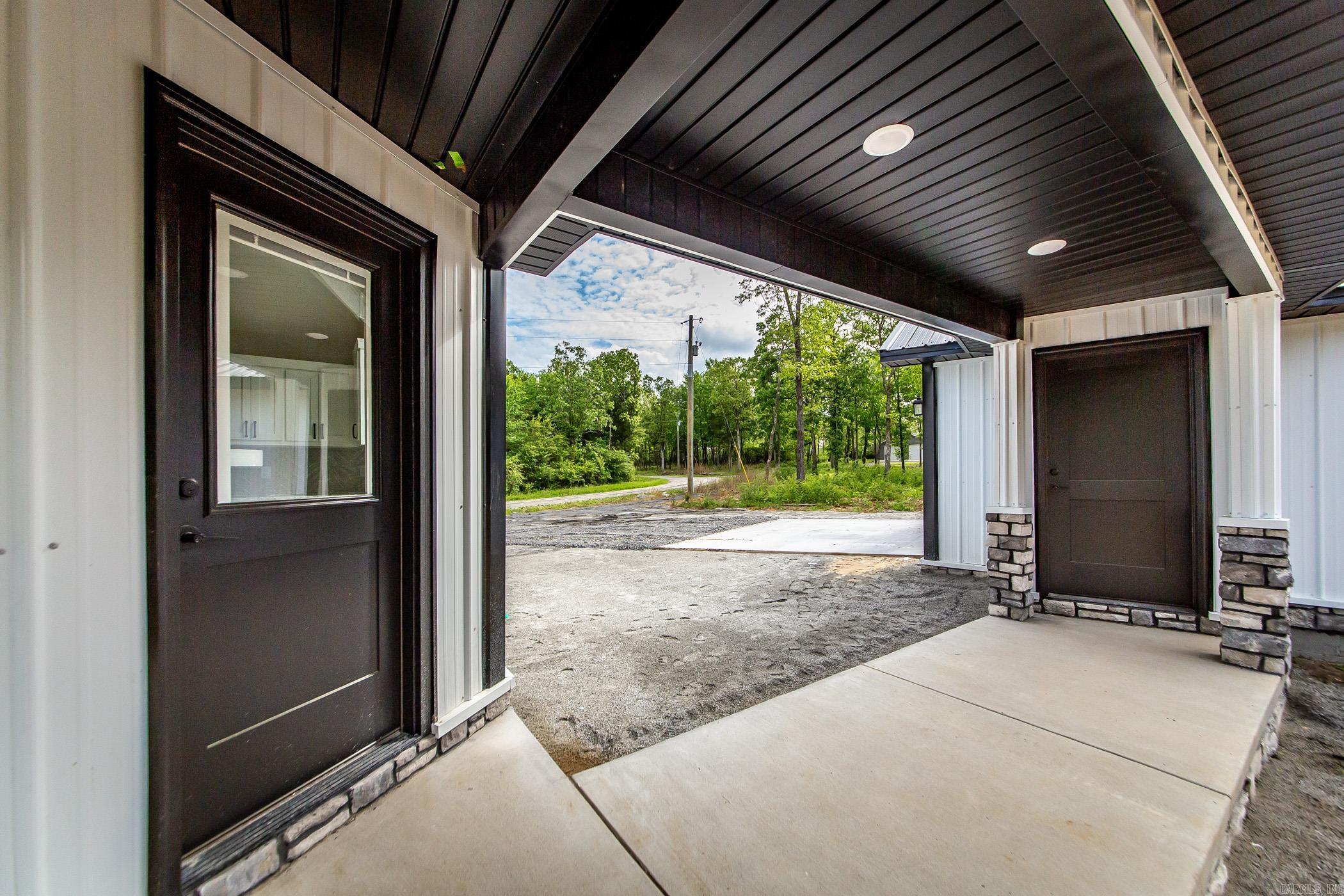 125 Red Fox Greers Ferry, AR 72067