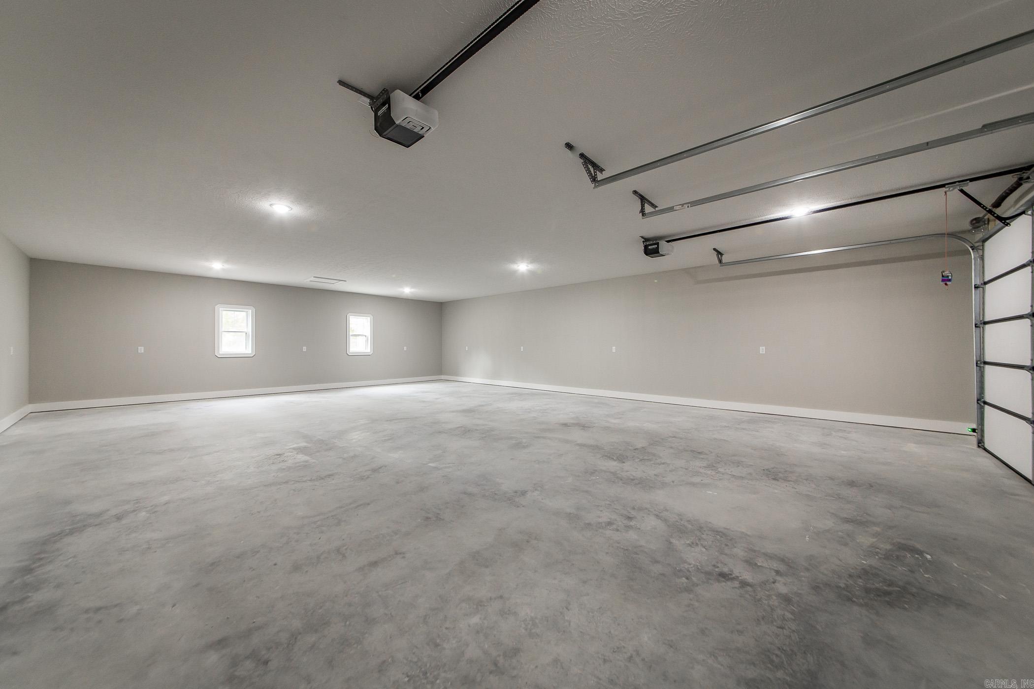 125 Red Fox Greers Ferry, AR 72067