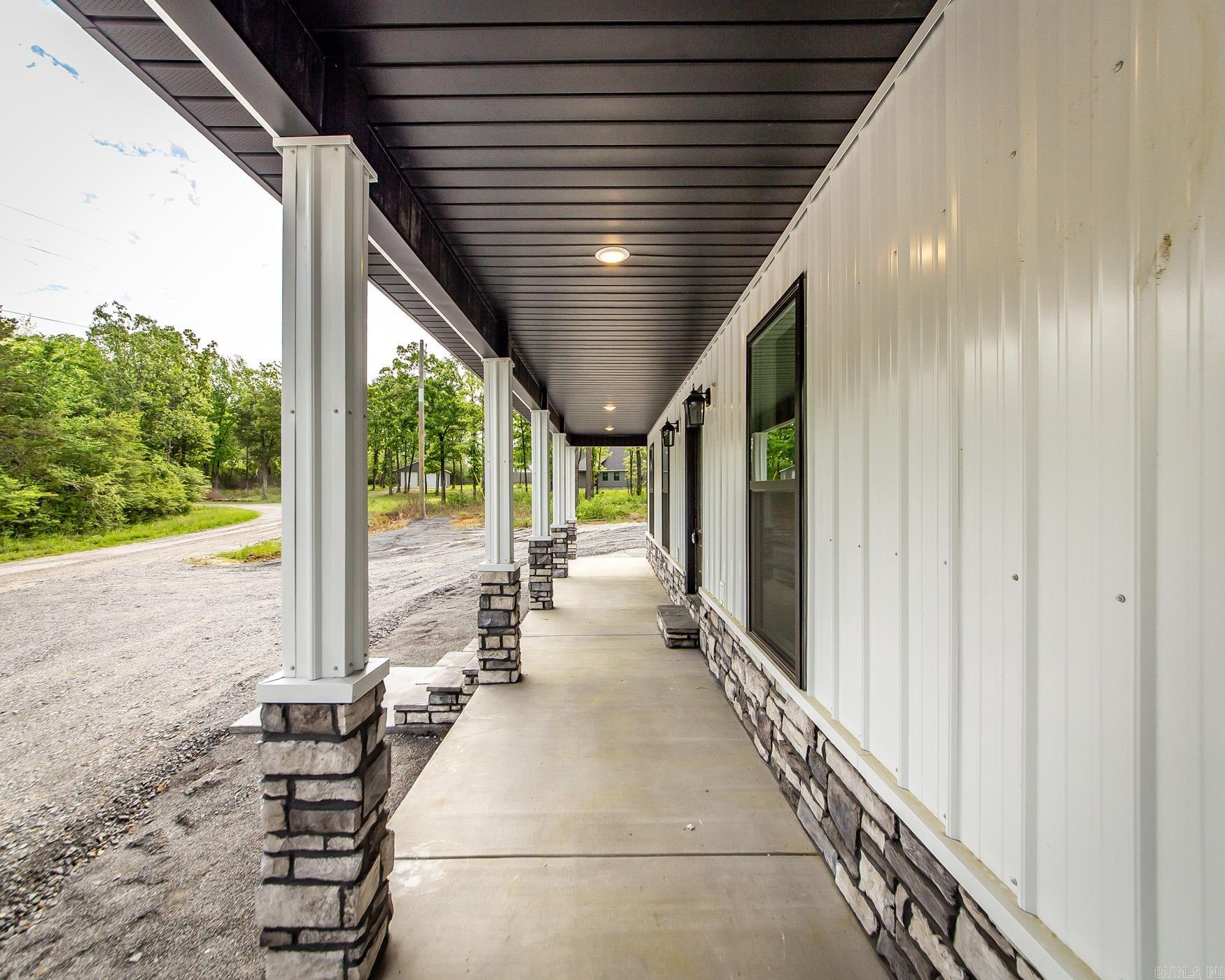 125 Red Fox Greers Ferry, AR 72067