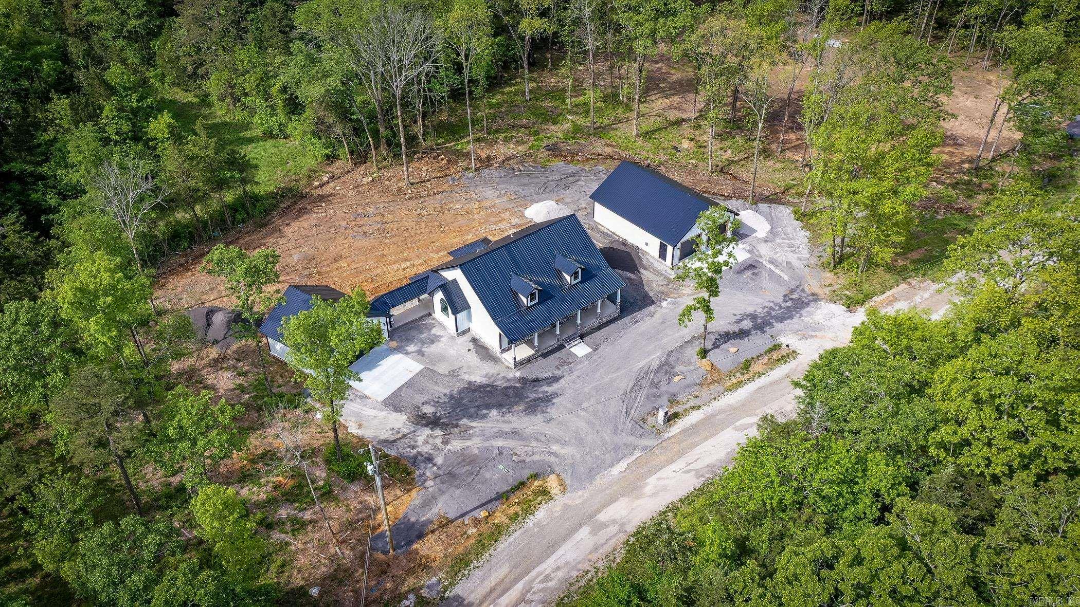 125 Red Fox Greers Ferry, AR 72067