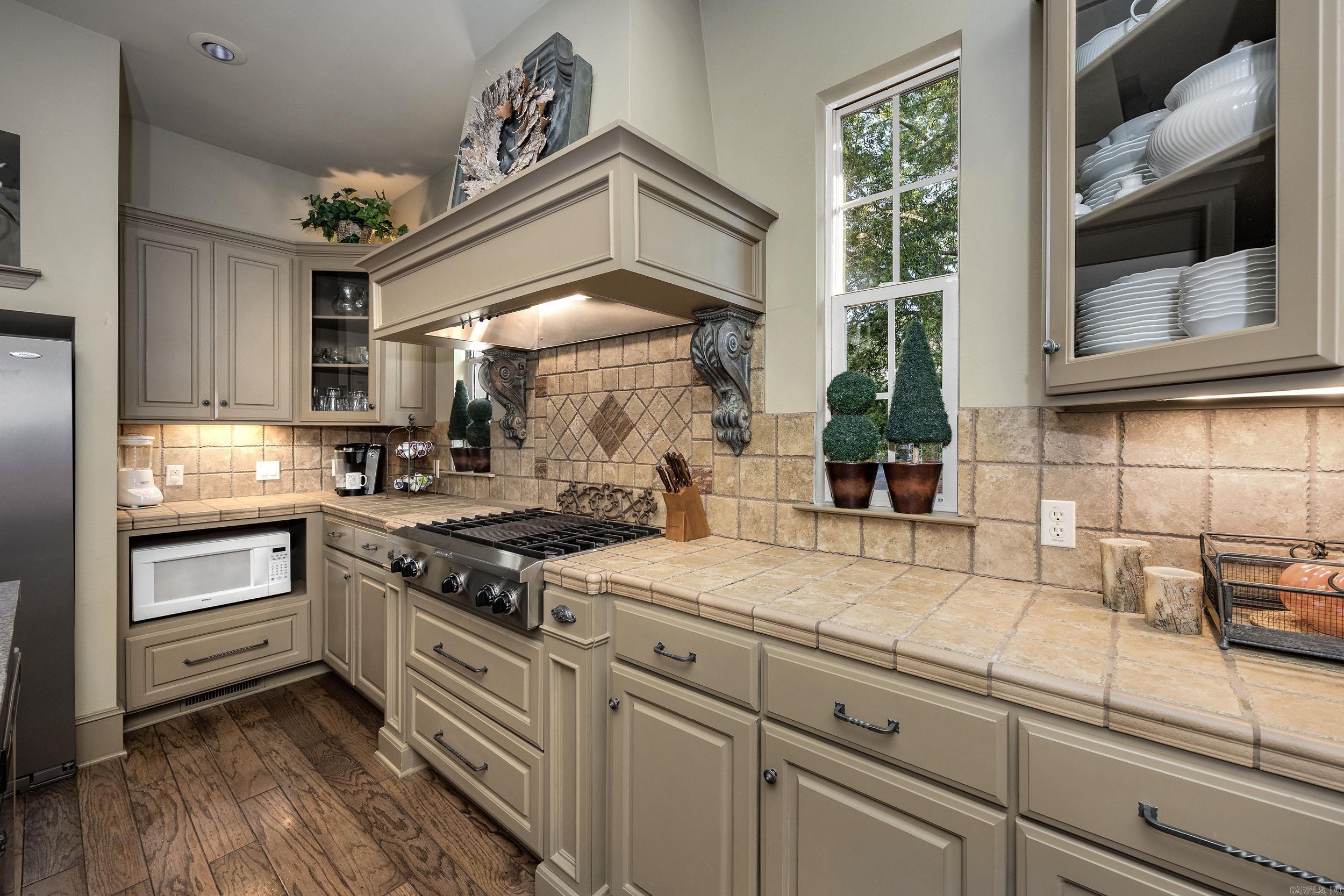 12 Cobblestone Way Little Rock, AR 72223