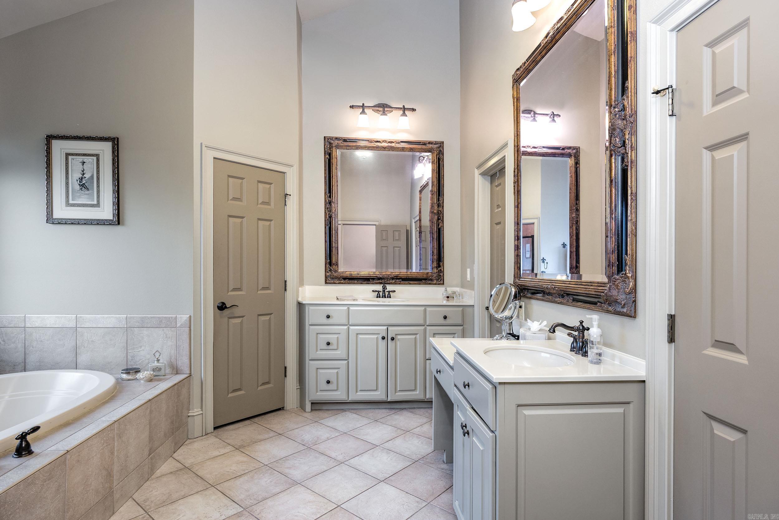 12 Cobblestone Way Little Rock, AR 72223