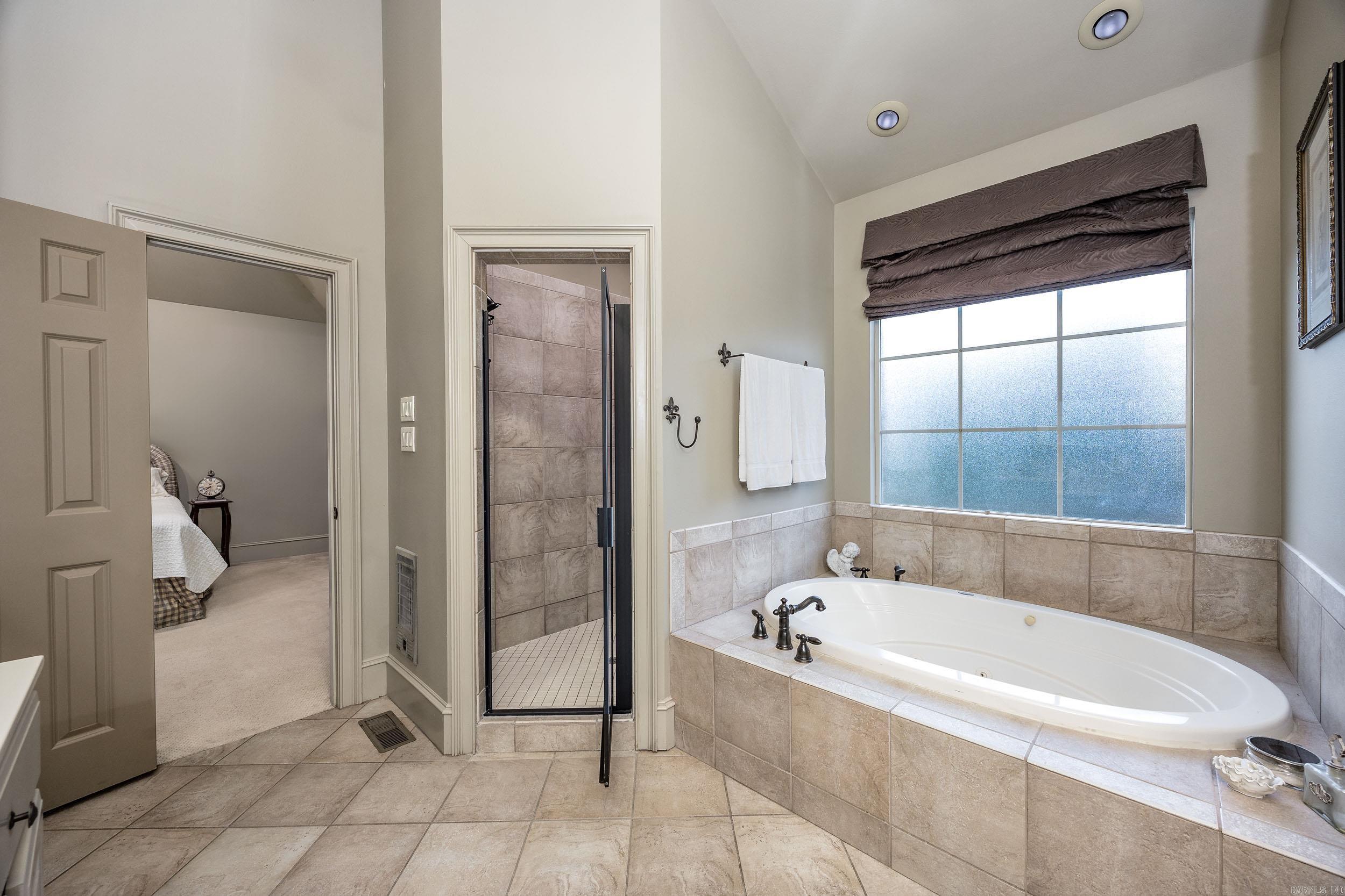 12 Cobblestone Way Little Rock, AR 72223