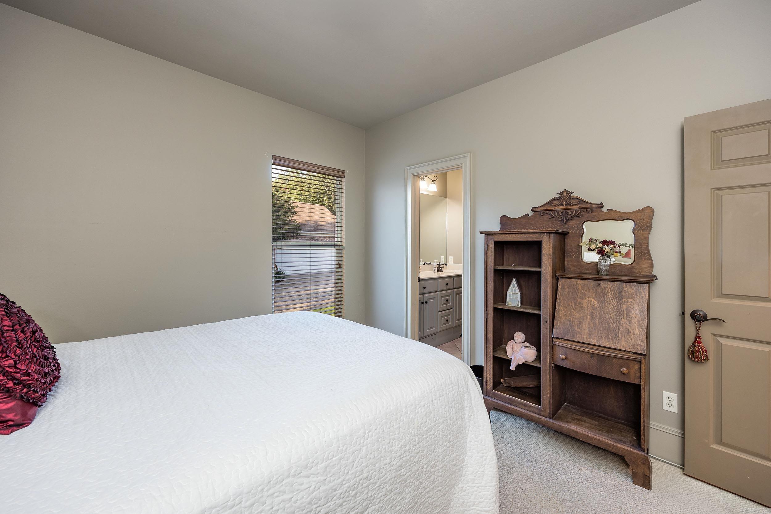 12 Cobblestone Way Little Rock, AR 72223