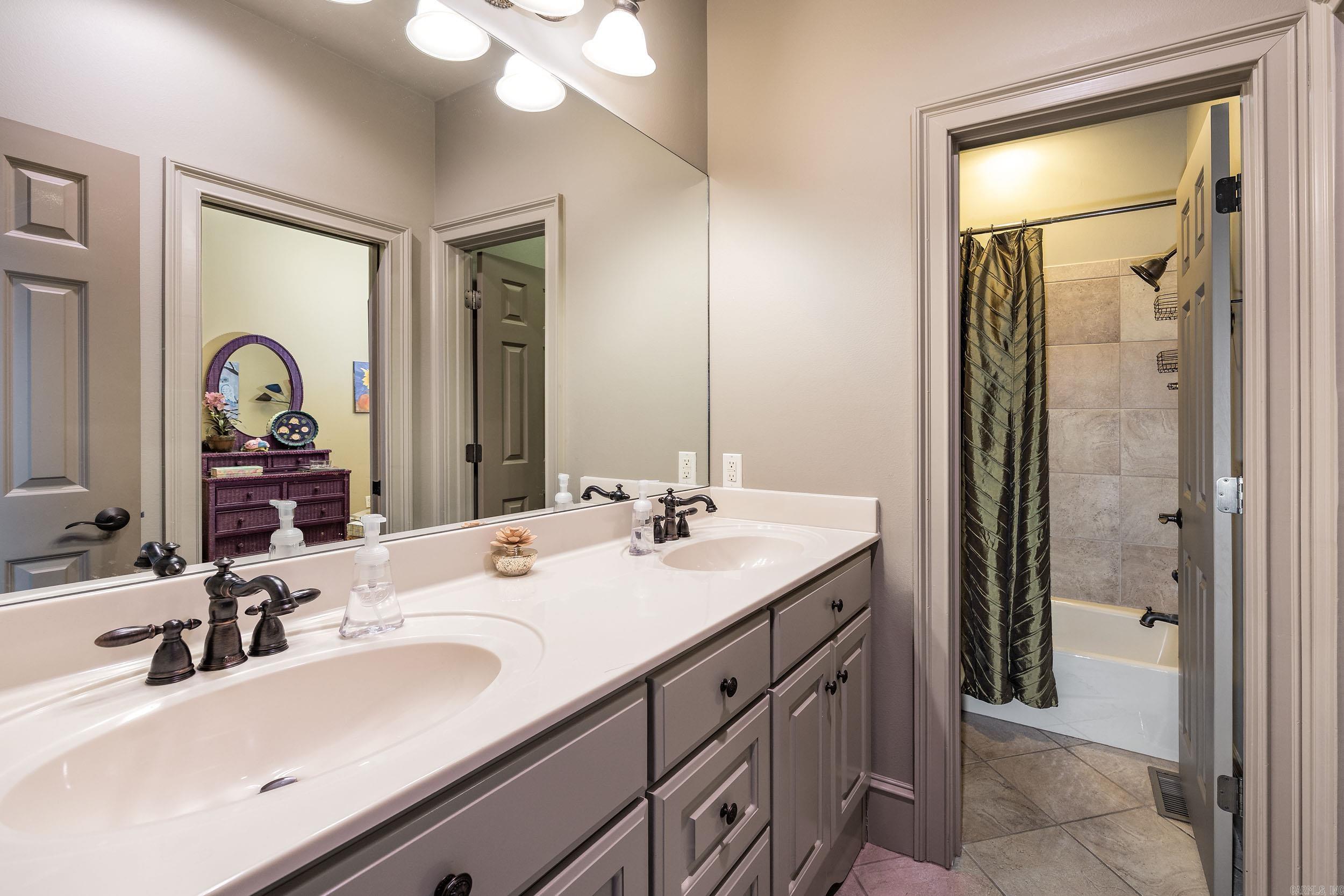 12 Cobblestone Way Little Rock, AR 72223