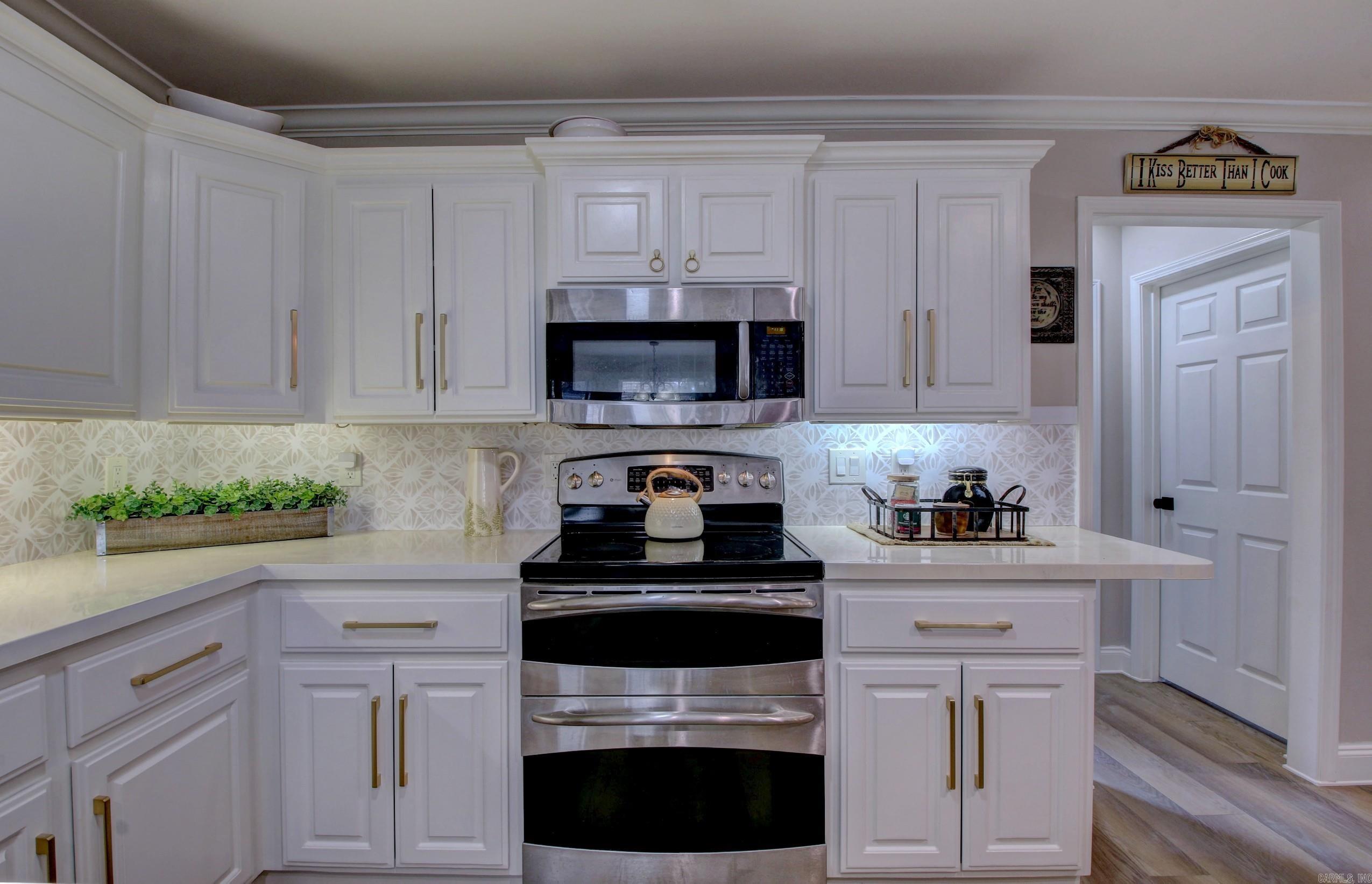 223 Chantilly Circle  Maumelle, AR