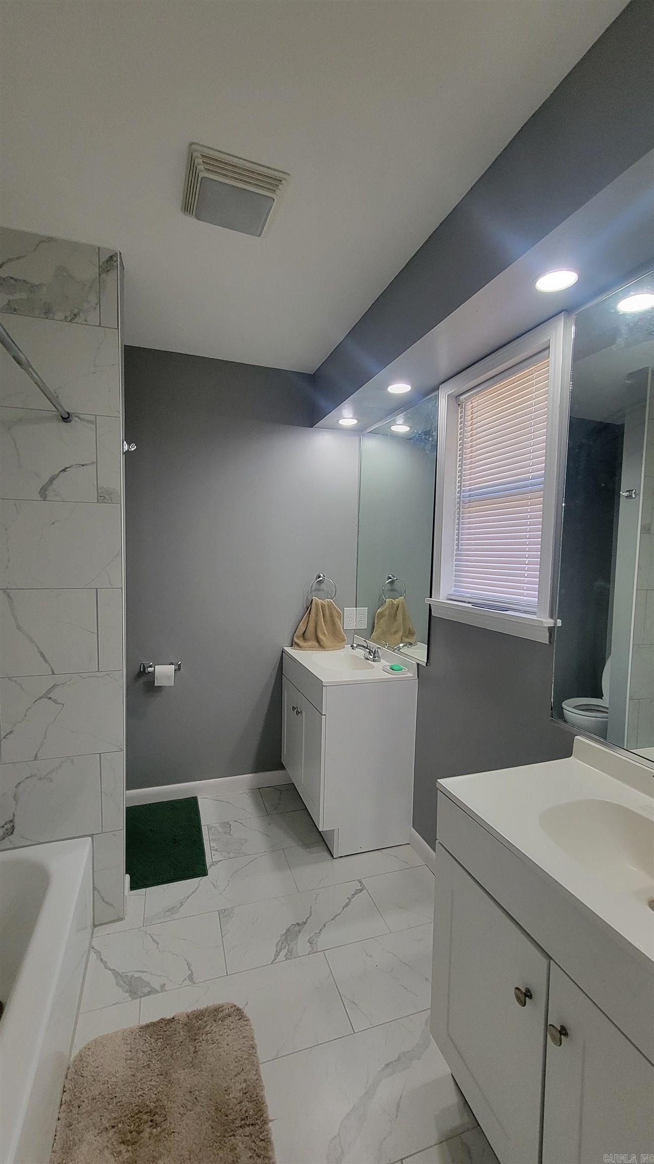 1914 Cherrywood  Jonesboro, AR