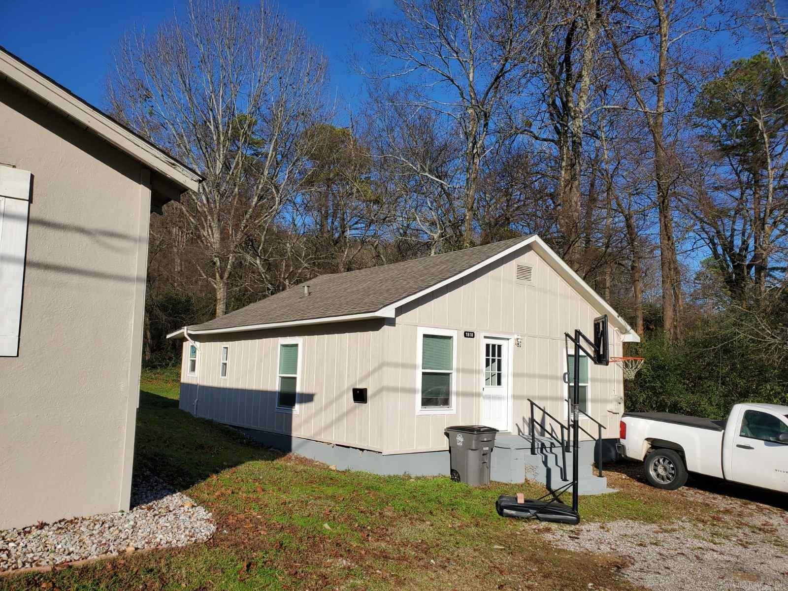 1818 & 1820 Hobson  Hot Springs, AR