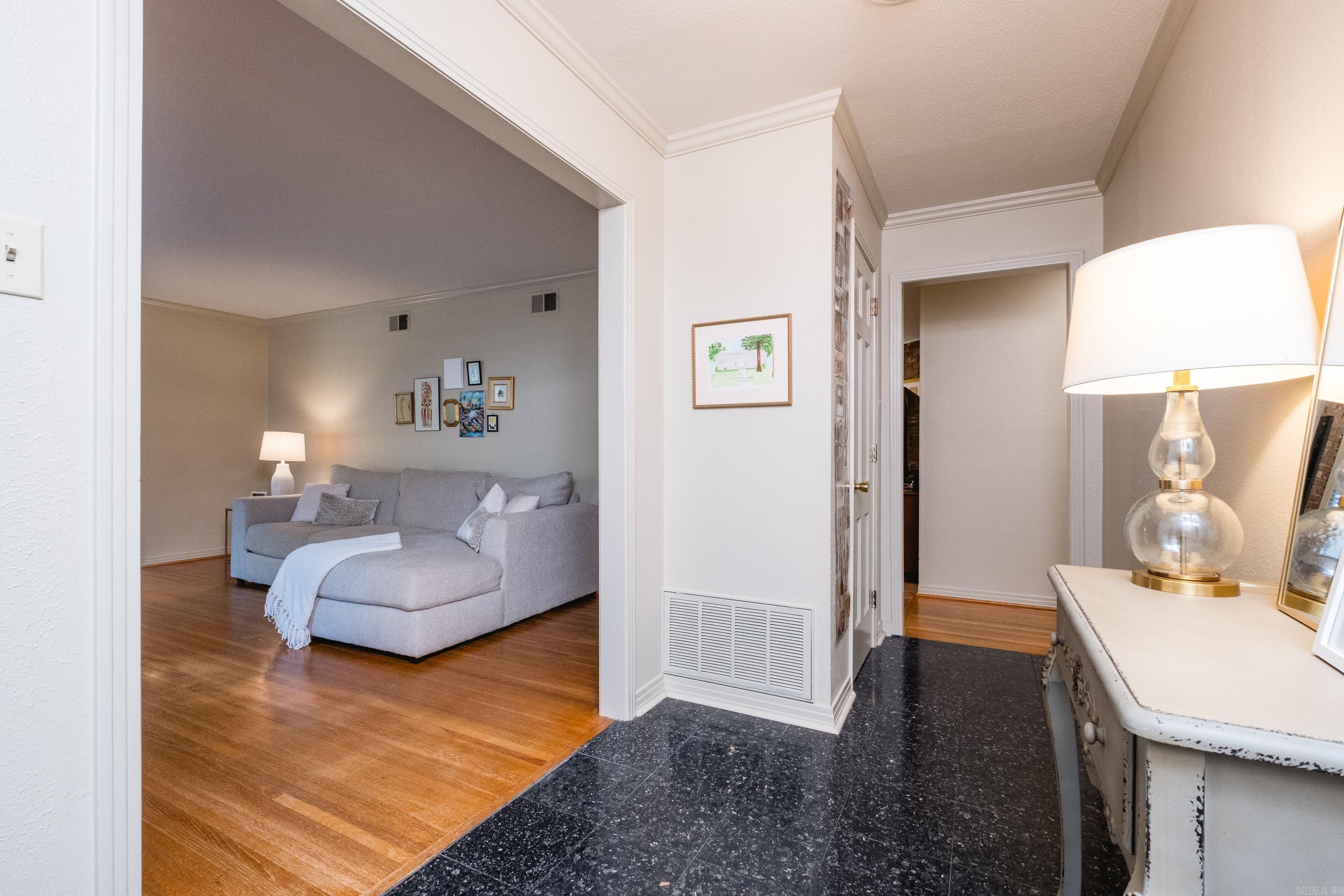 623 Choctaw Circle  Little Rock, AR