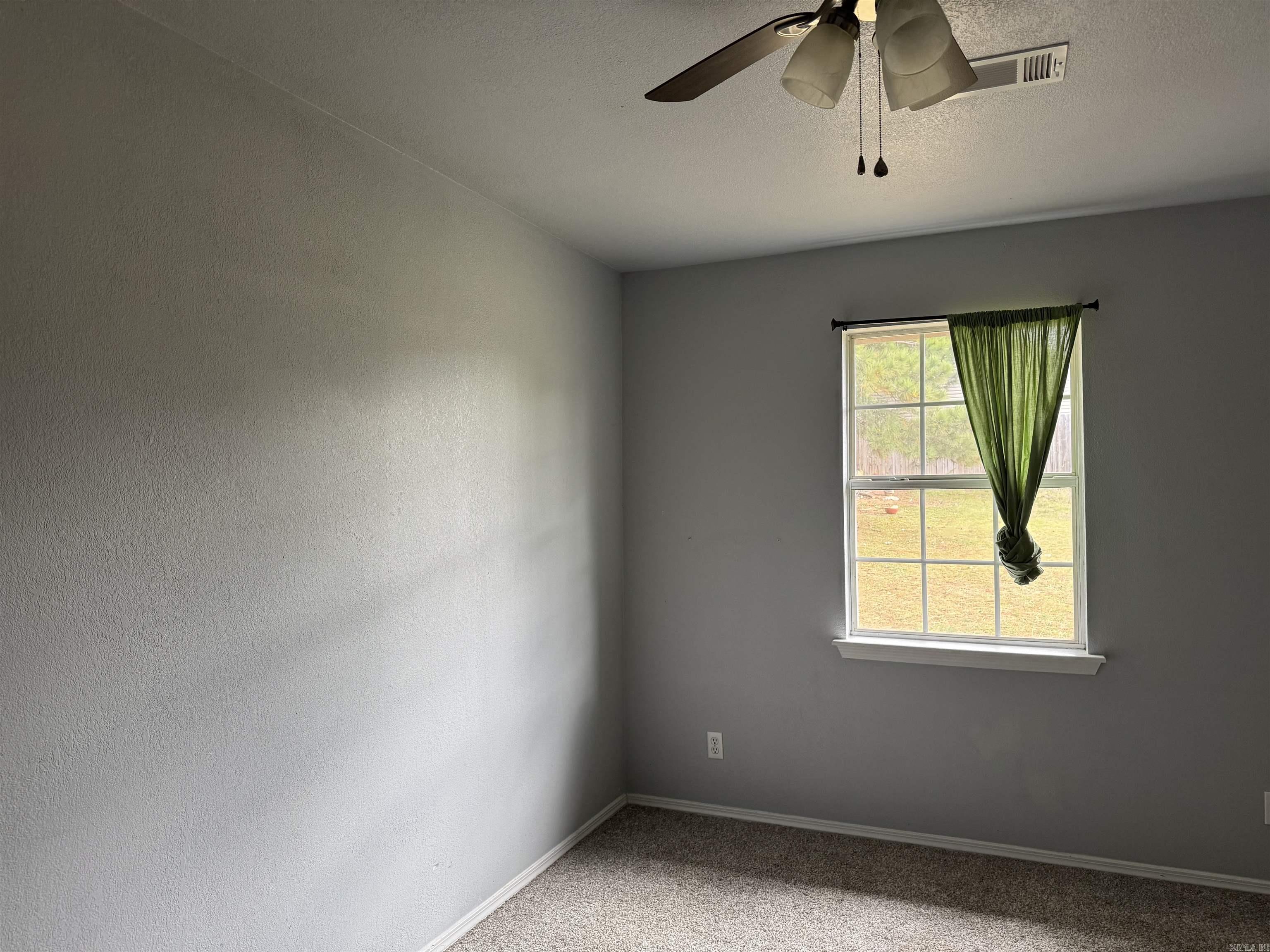 2097 N Highway 21  Clarksville, AR