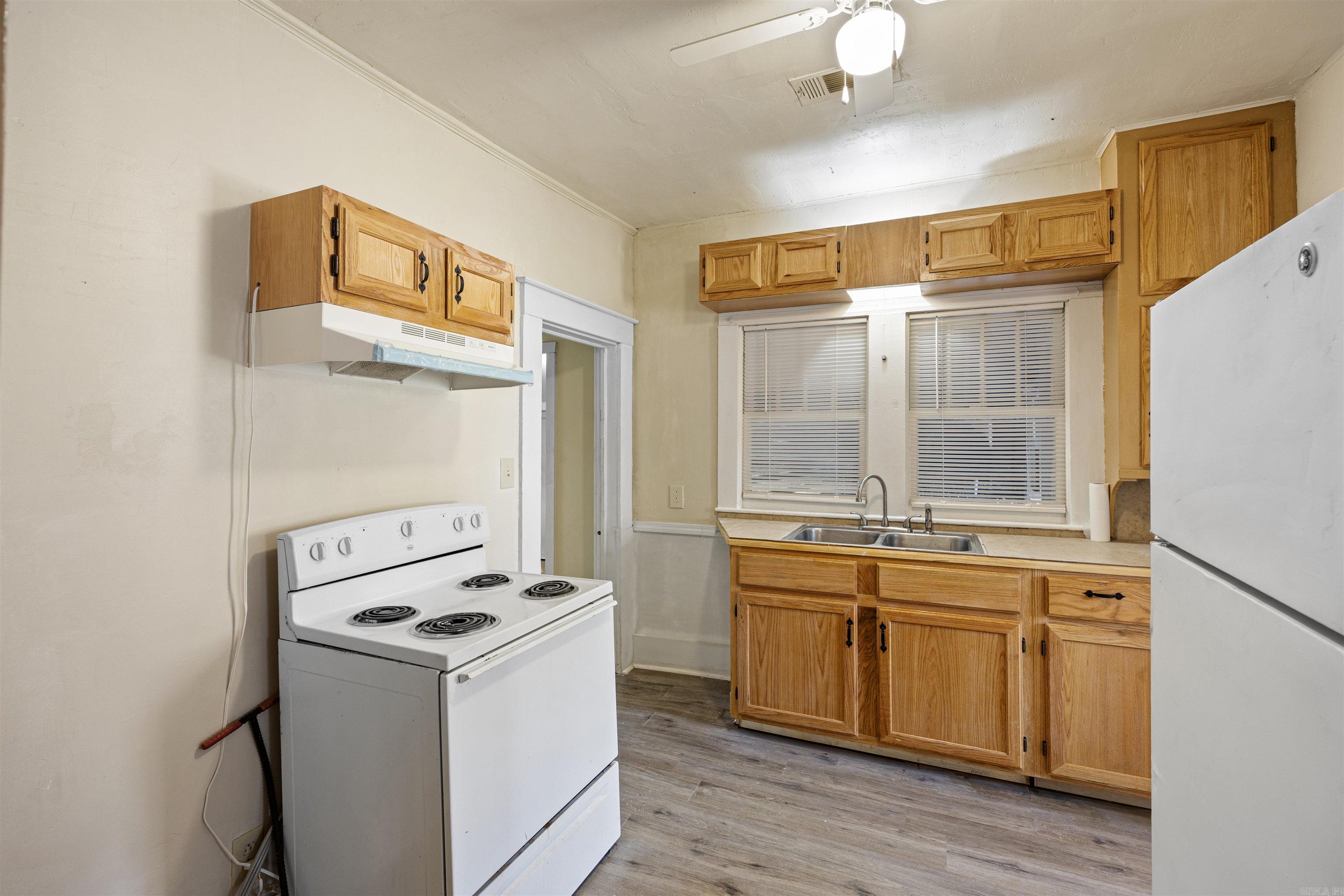 709 N GRIFFIN  Morrilton, AR