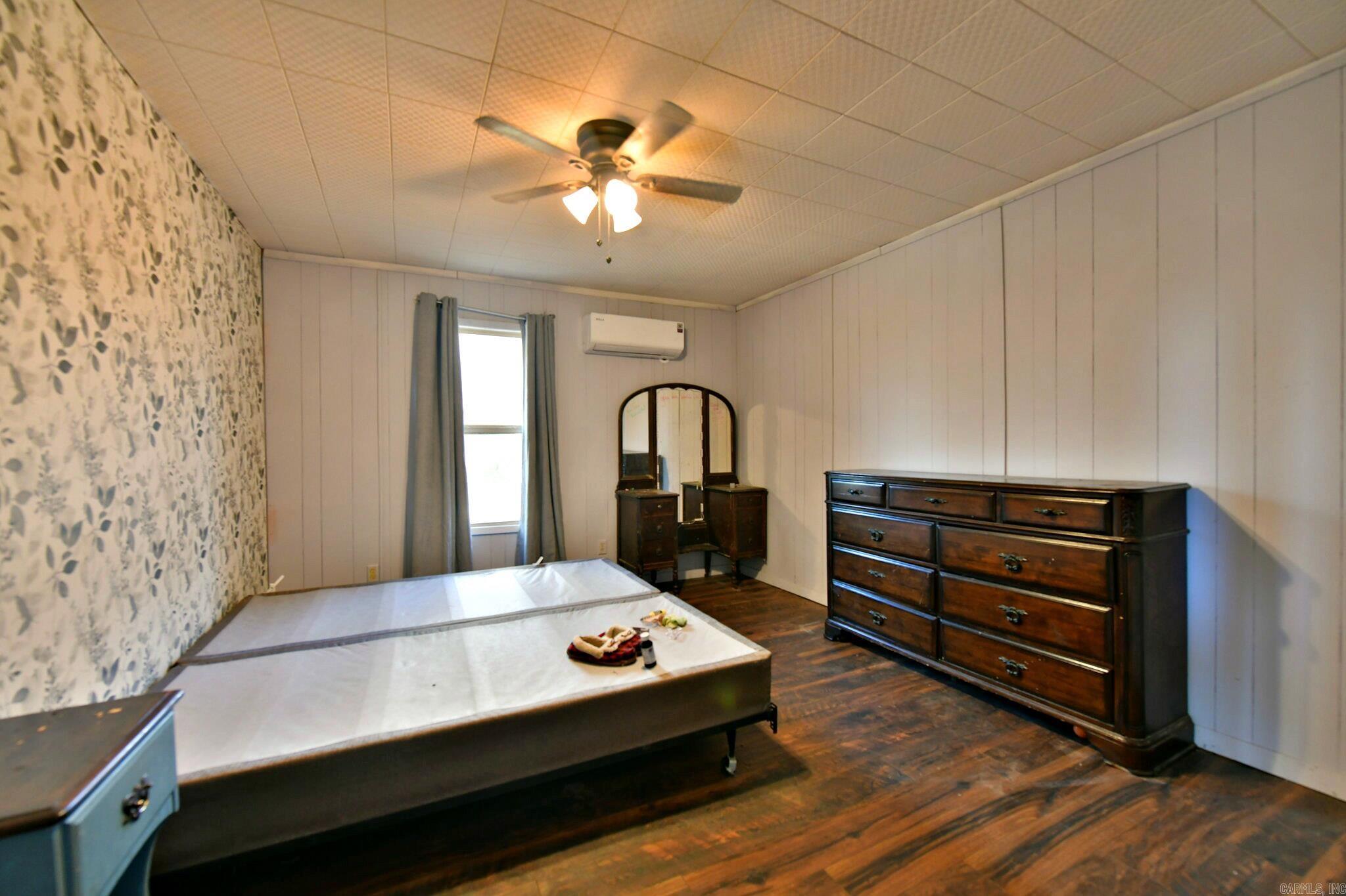 183 Polk Road 68  Mena, AR