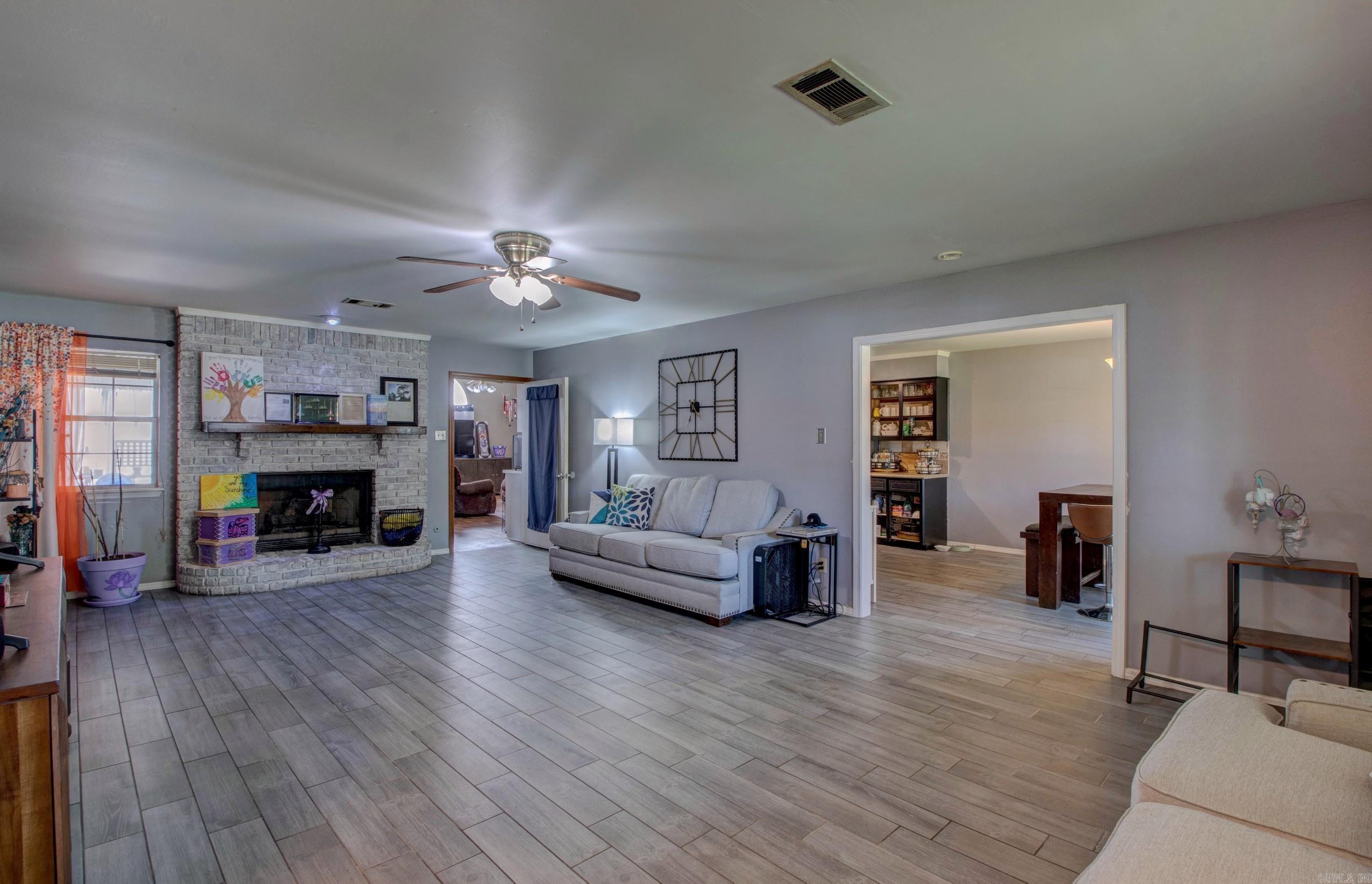 1909 Madden  Jacksonville, AR