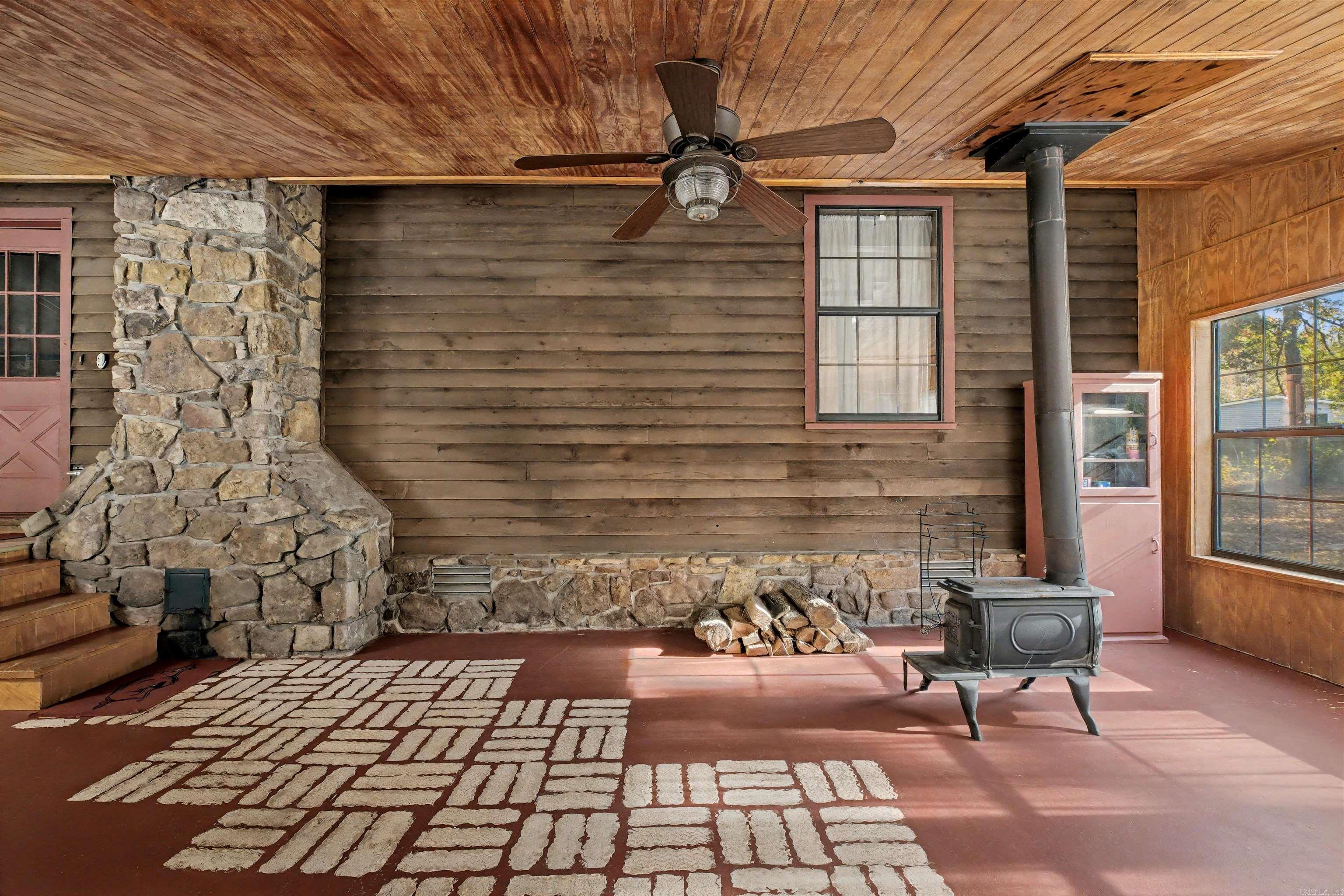 67 Grant County Rd 759  Sheridan, AR