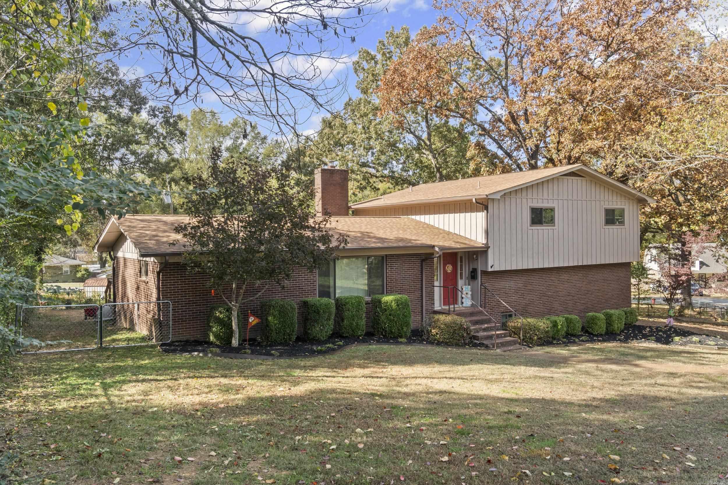 1108 Dobbins  Searcy, AR