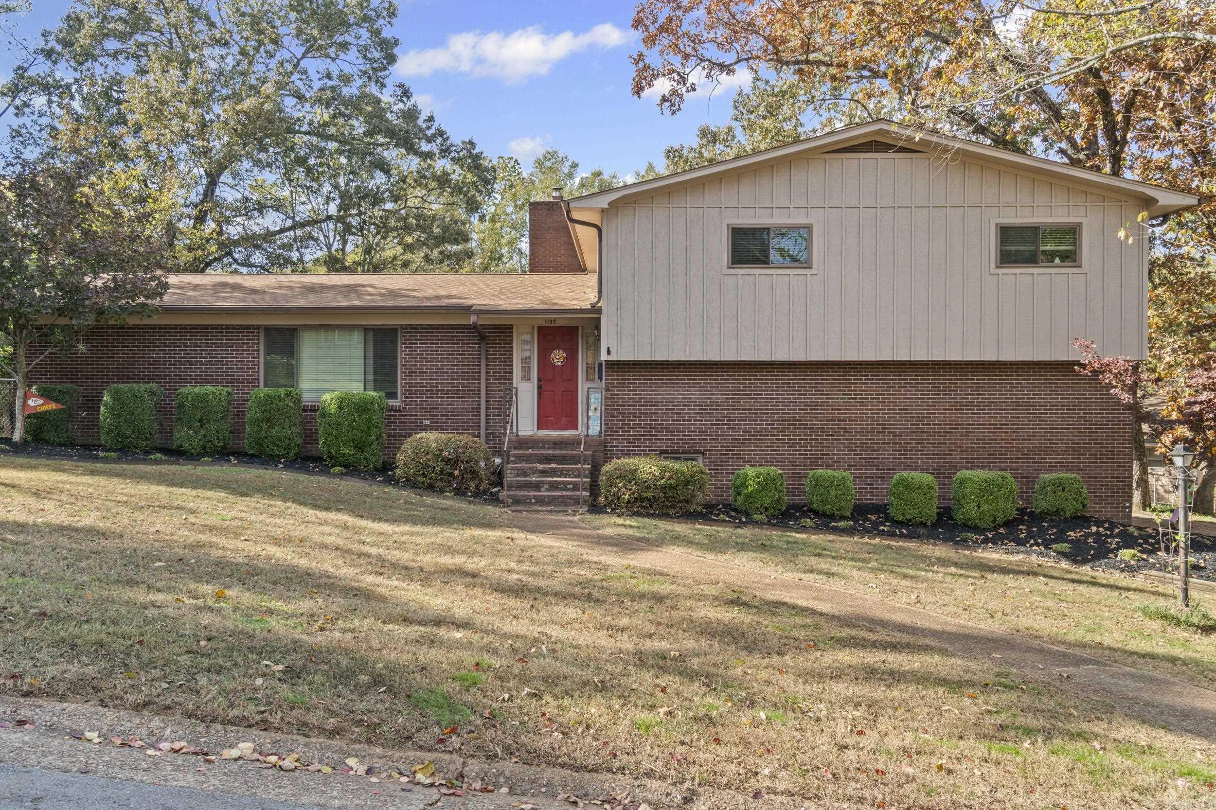 1108 Dobbins  Searcy, AR