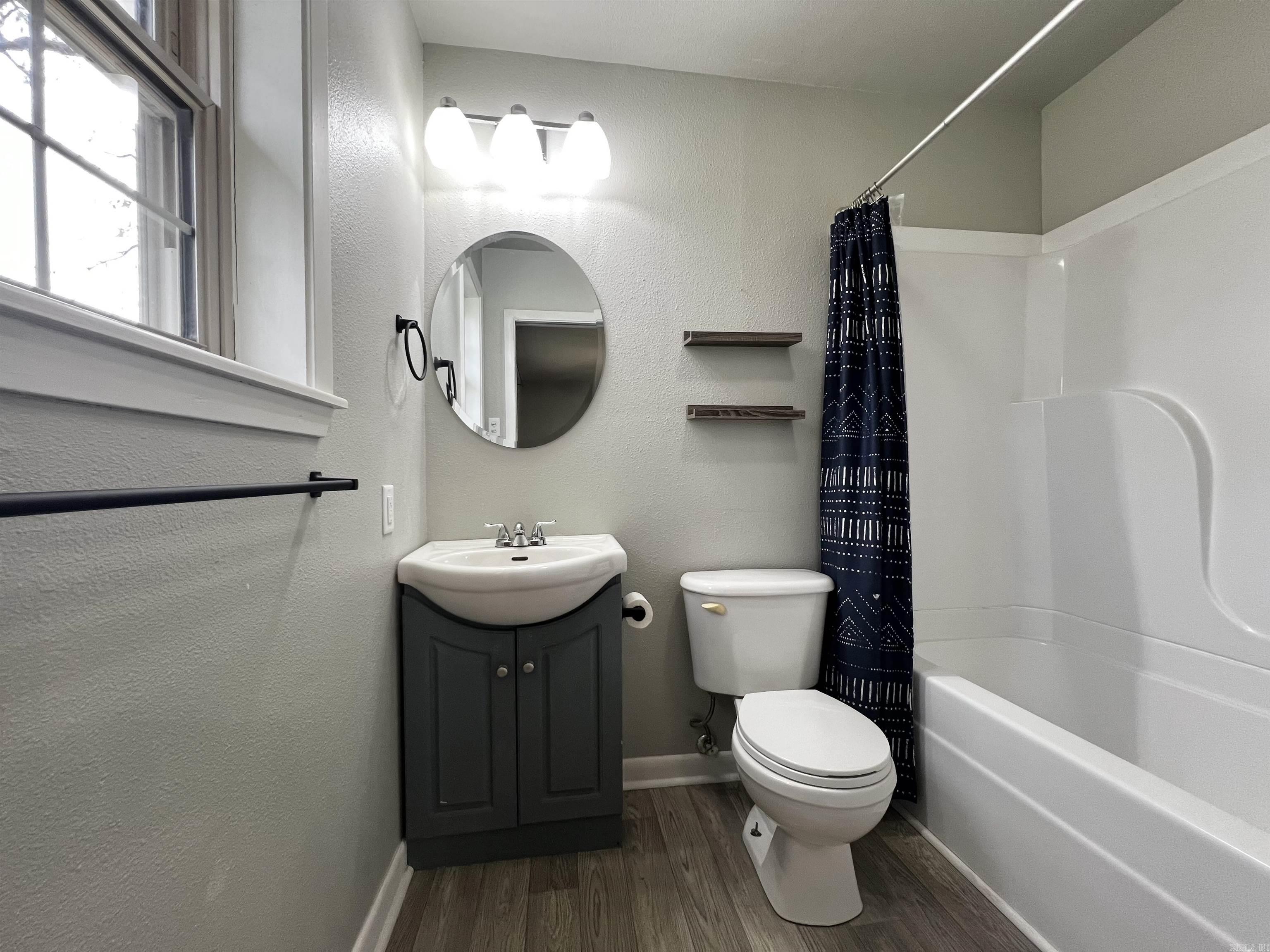 895 Marion Anderson  Hot Springs, AR