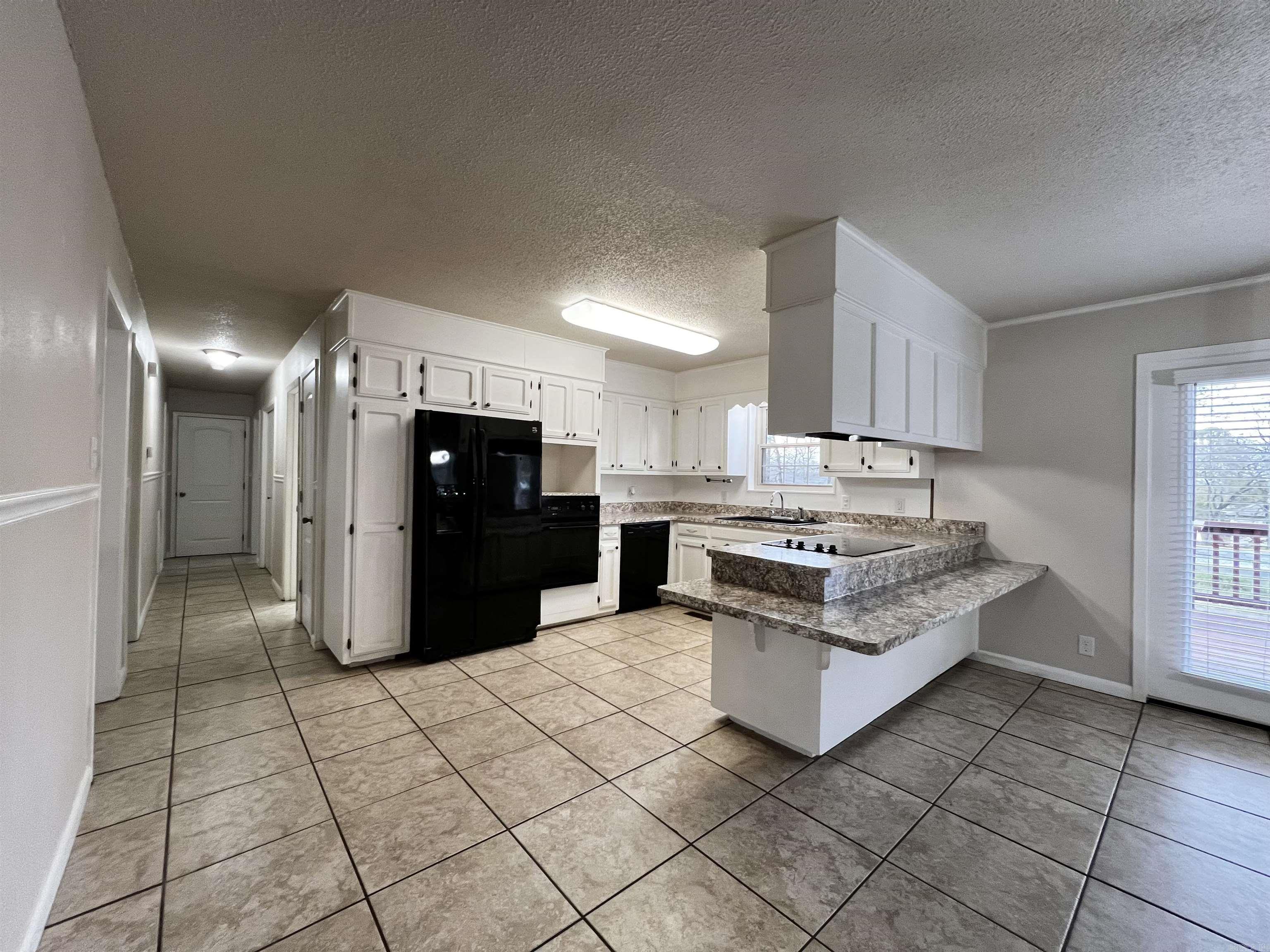 895 Marion Anderson  Hot Springs, AR