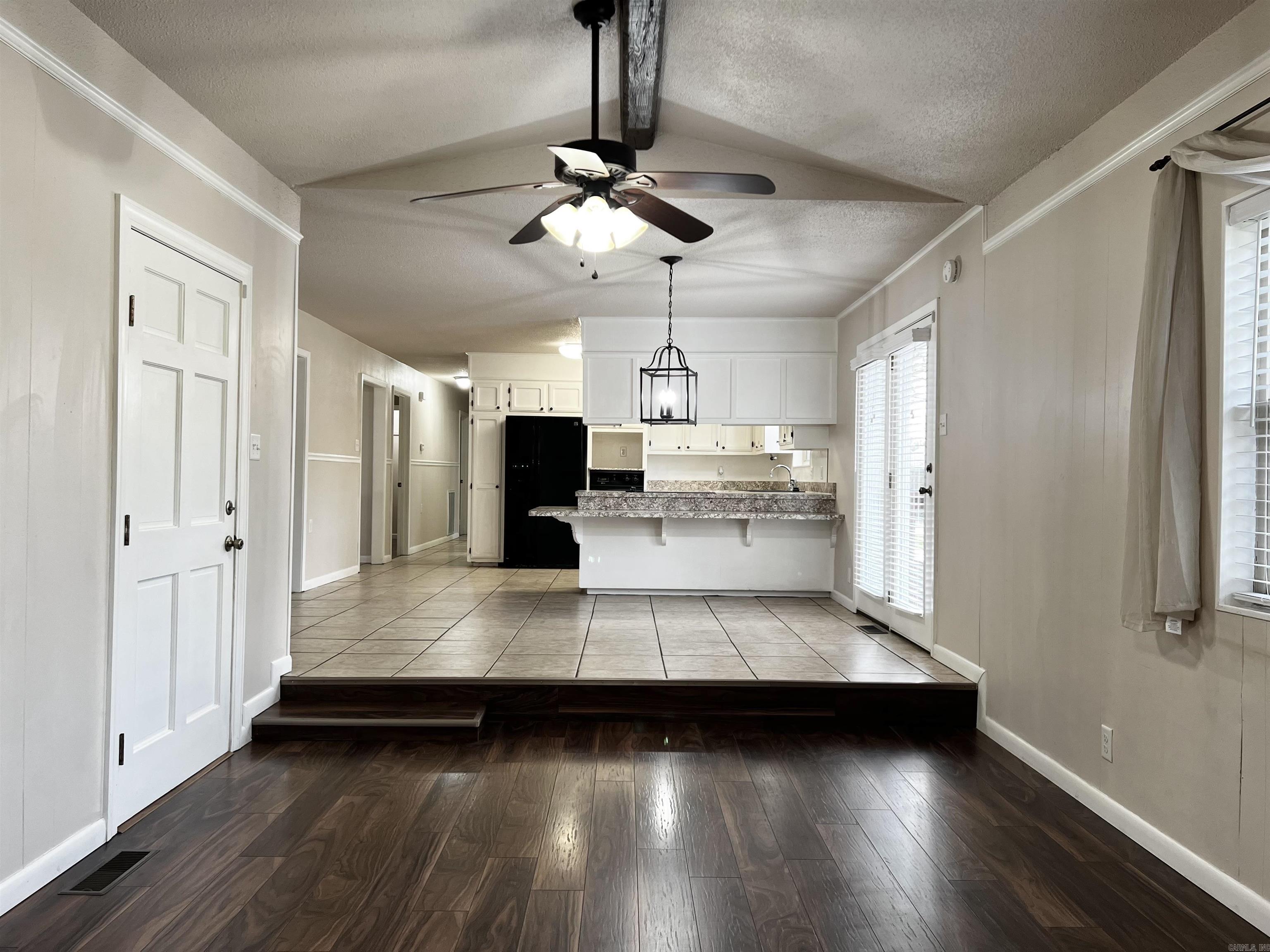 895 Marion Anderson  Hot Springs, AR