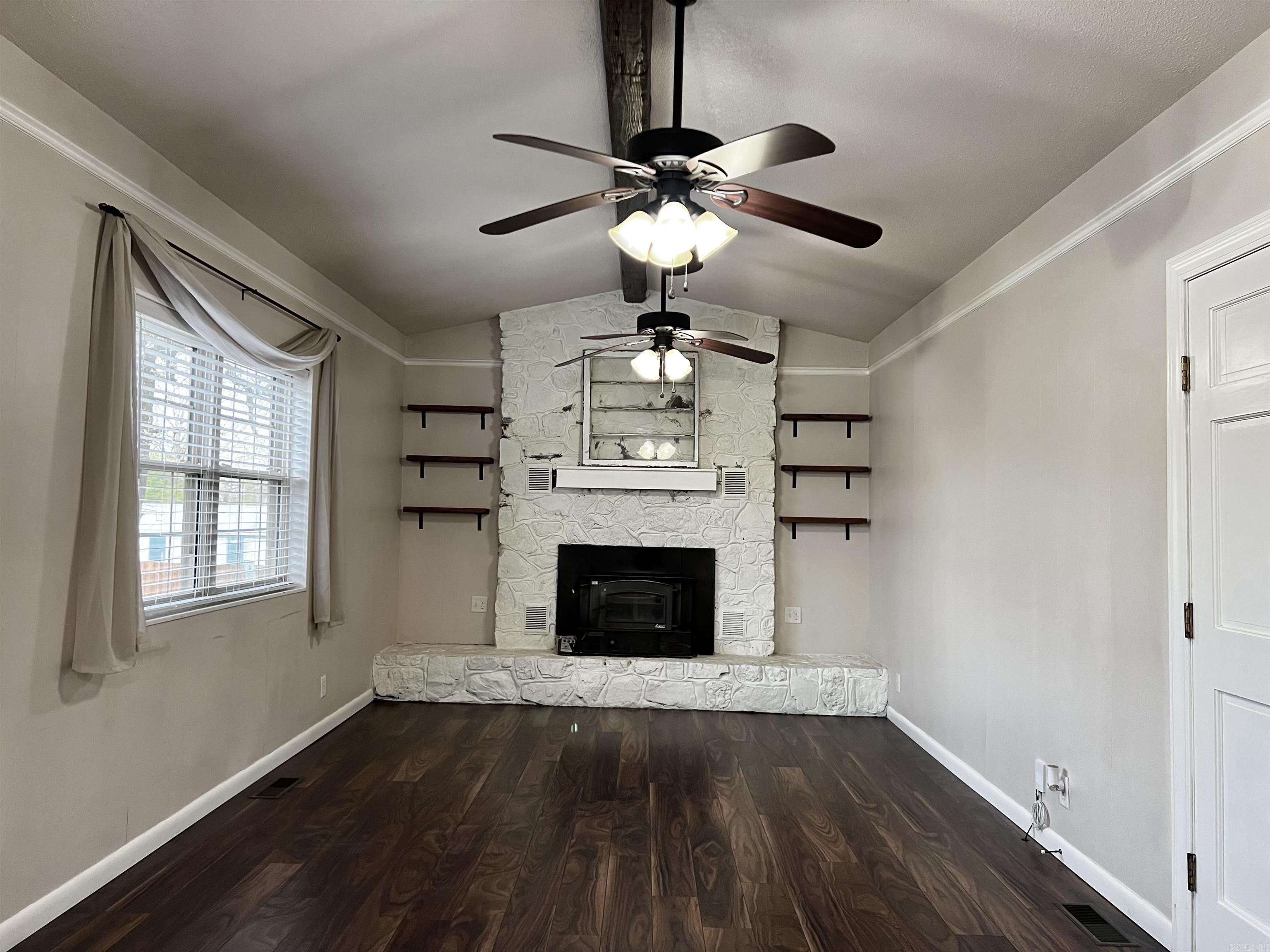 895 Marion Anderson  Hot Springs, AR