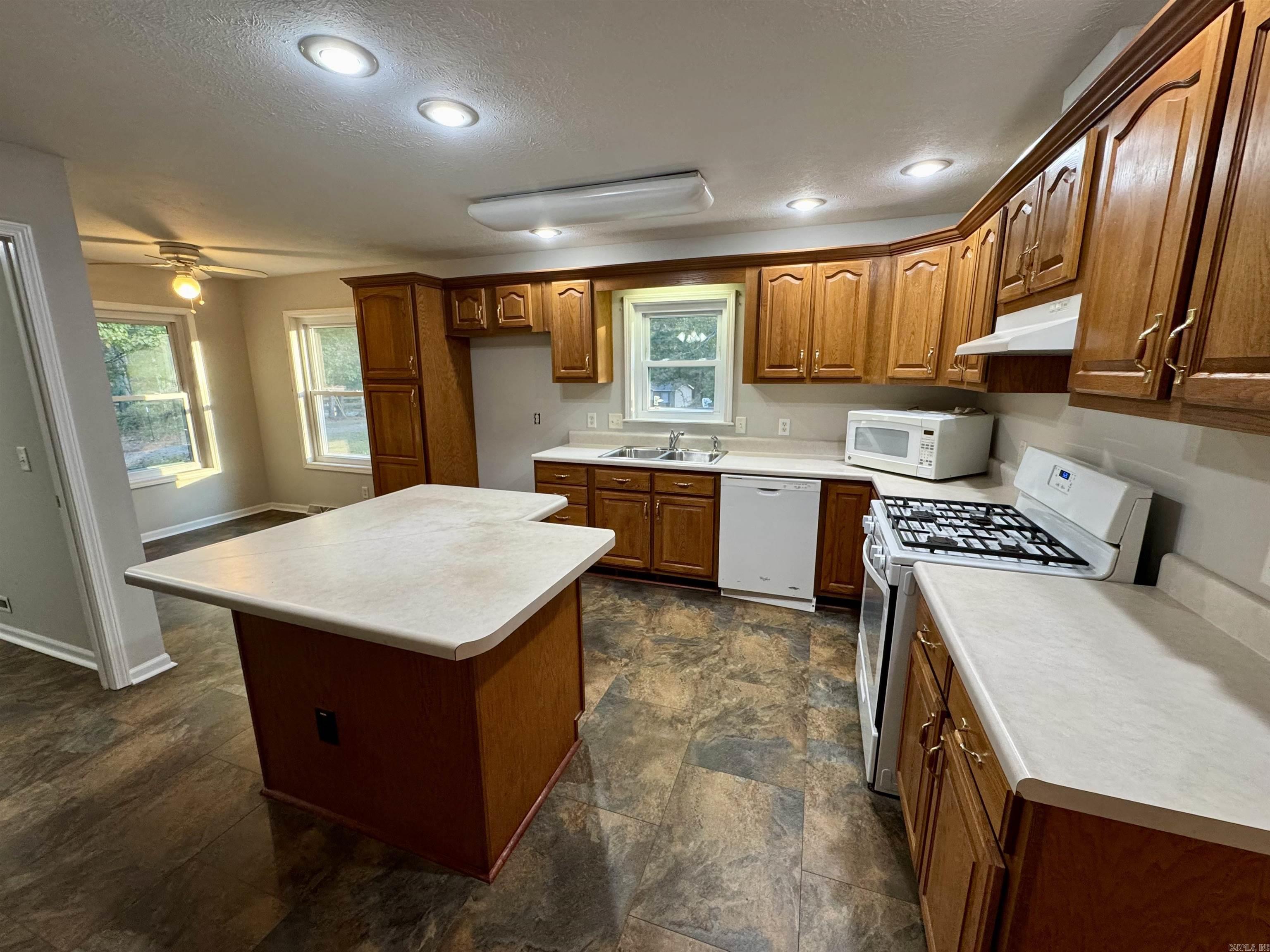 8527 Kristen  Mabelvale, AR