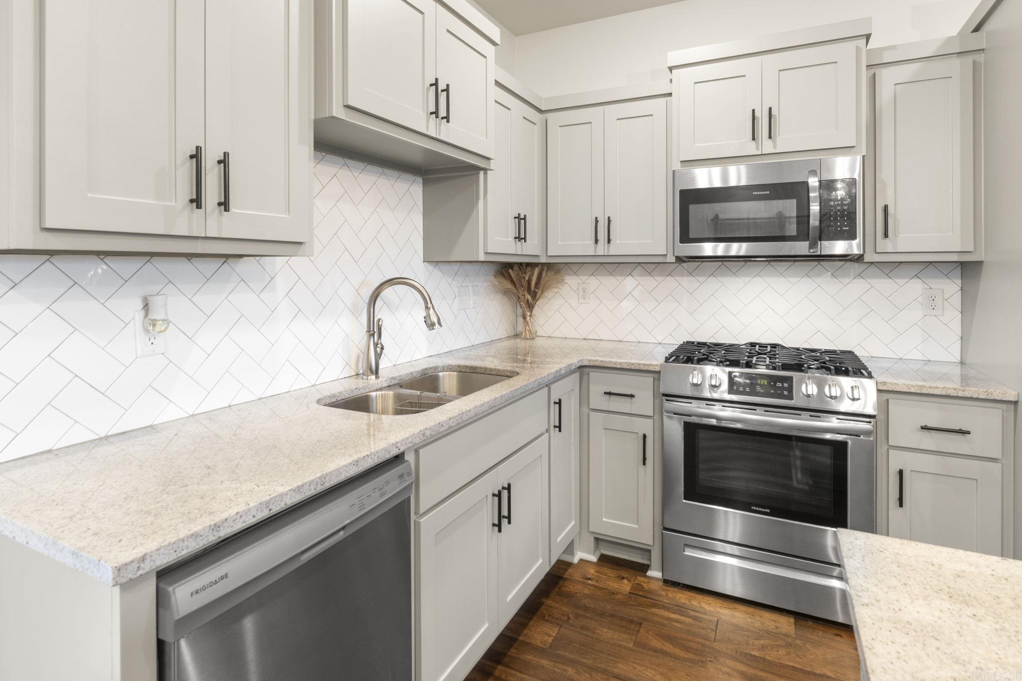 18715 Lochridge  Little Rock, AR