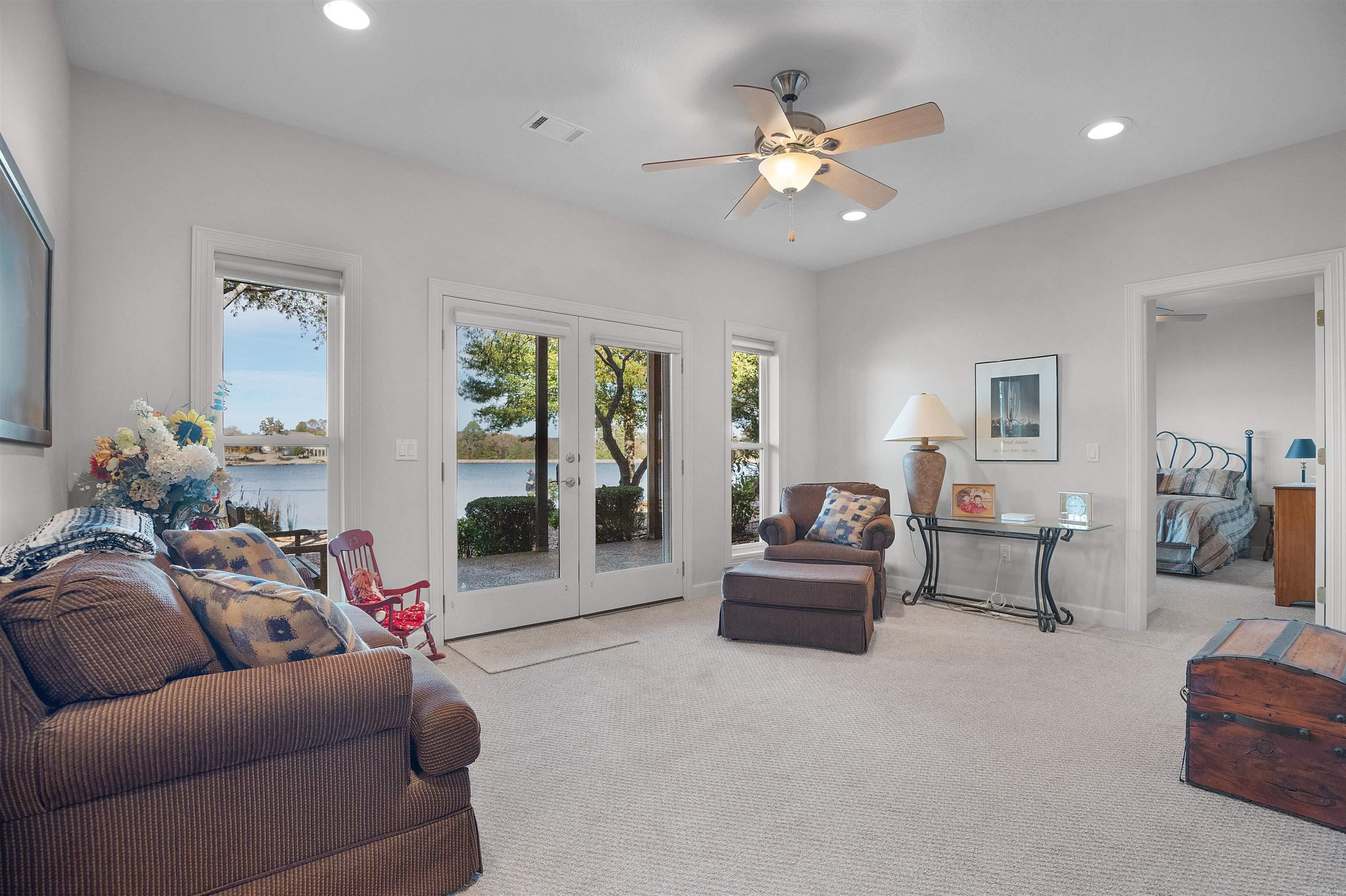 5 Gandia  Hot Springs Village, AR