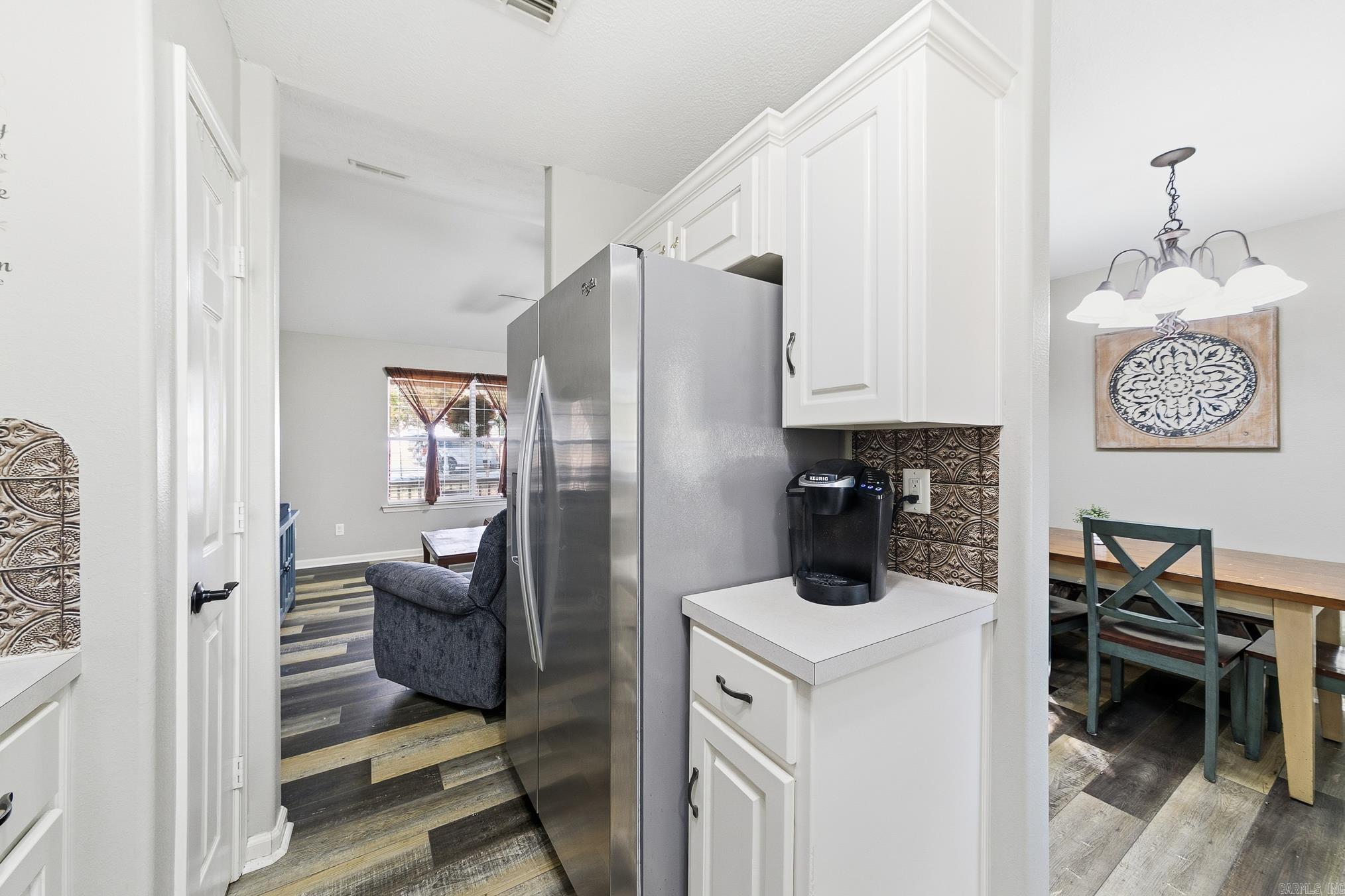 25 Windwood Cv Cove Ward, AR 72176