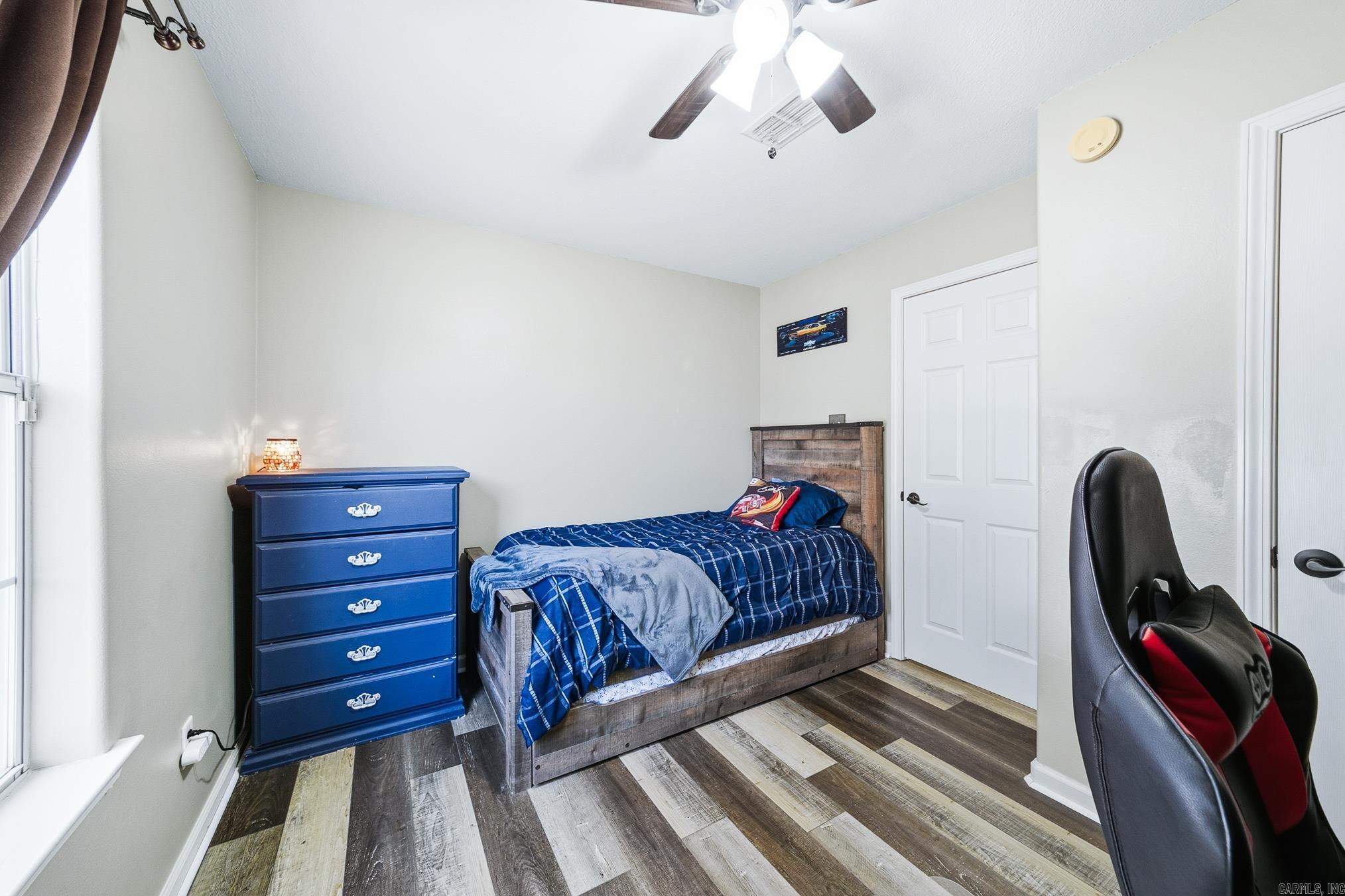 25 Windwood Cv Cove Ward, AR 72176