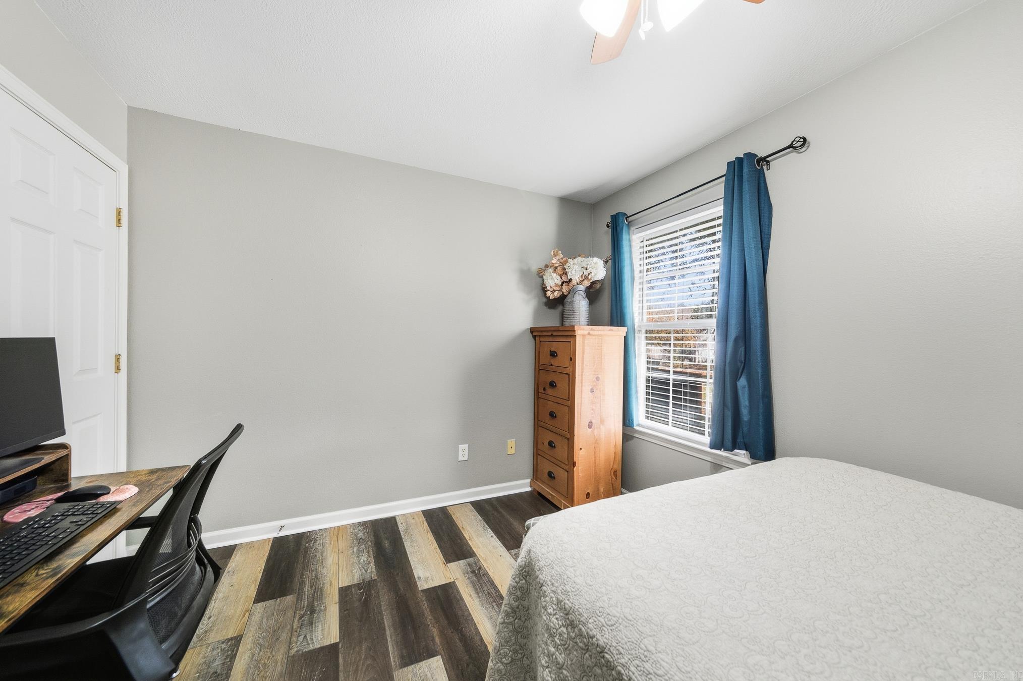 25 Windwood Cv Cove Ward, AR 72176