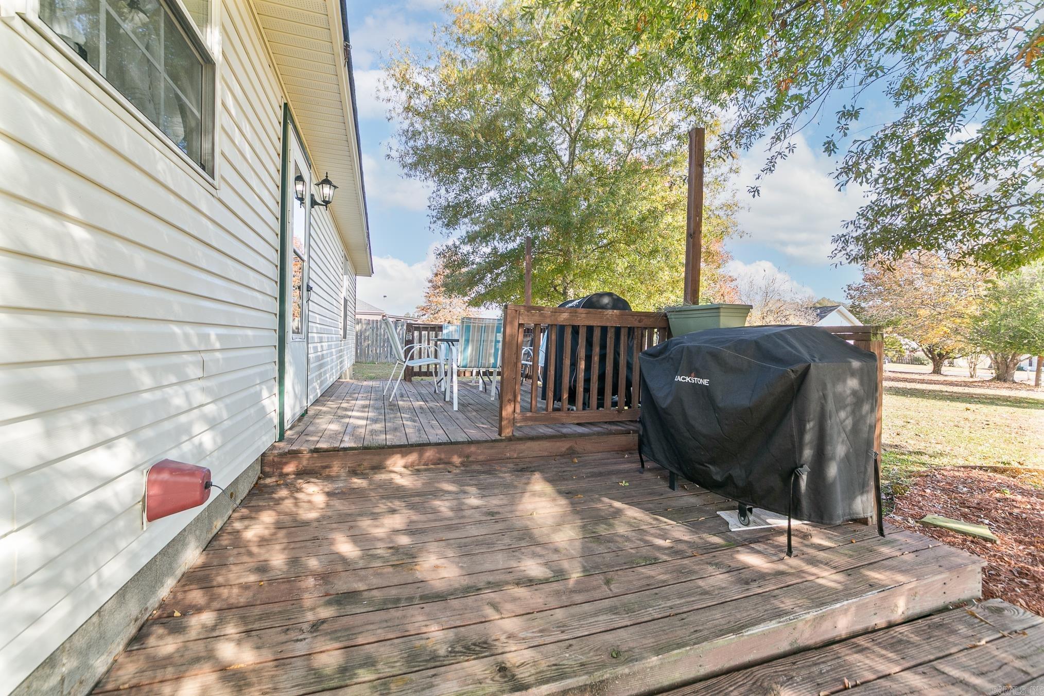 25 Windwood Cv Cove Ward, AR 72176