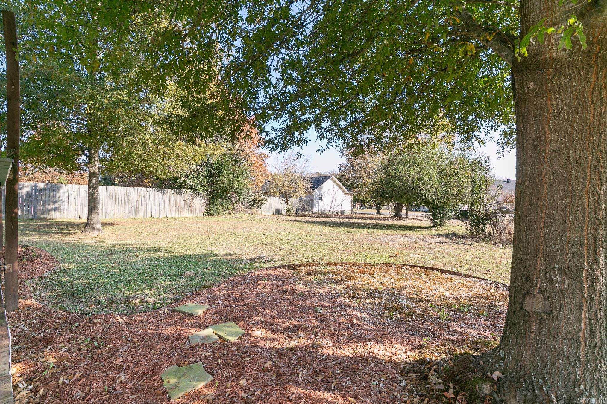 25 Windwood Cv Cove Ward, AR 72176