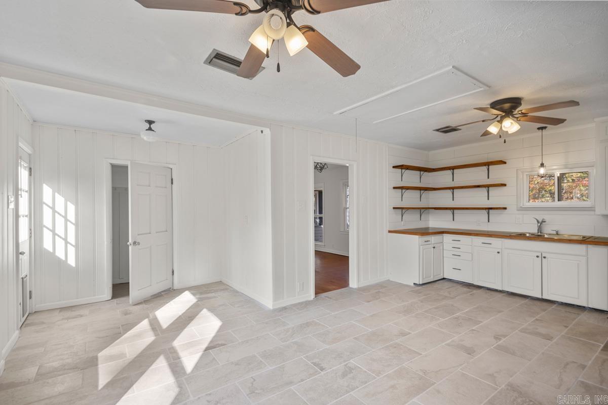 4201 N Cypress  North Little Rock, AR