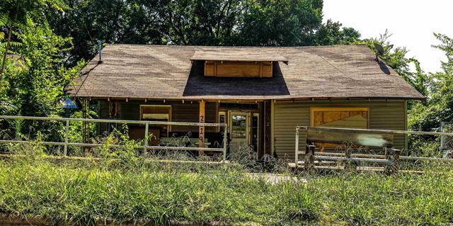 2519 S Spring  Little Rock, AR