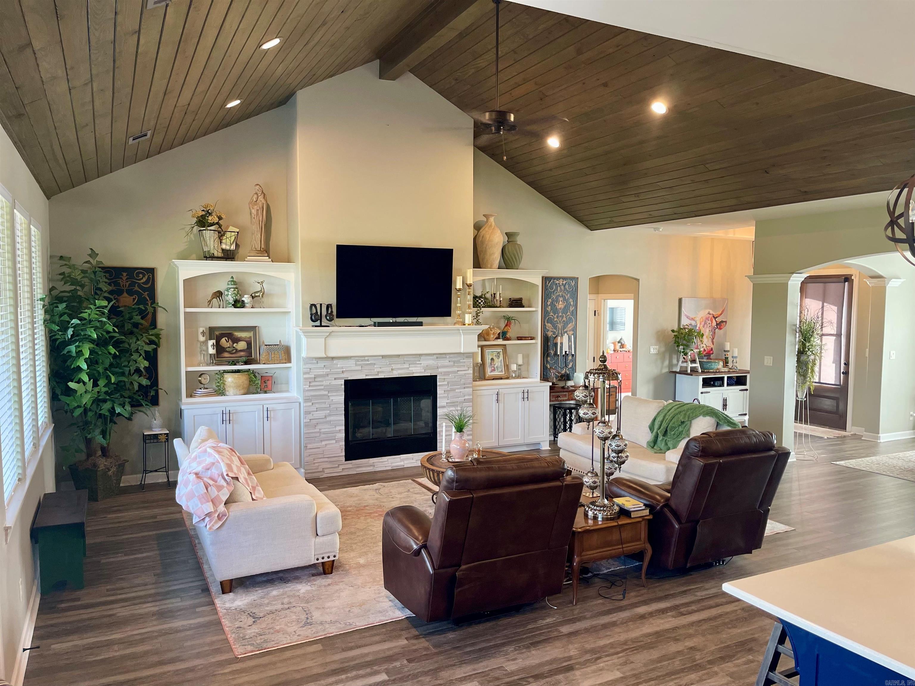 156 Callaway  Hot Springs, AR