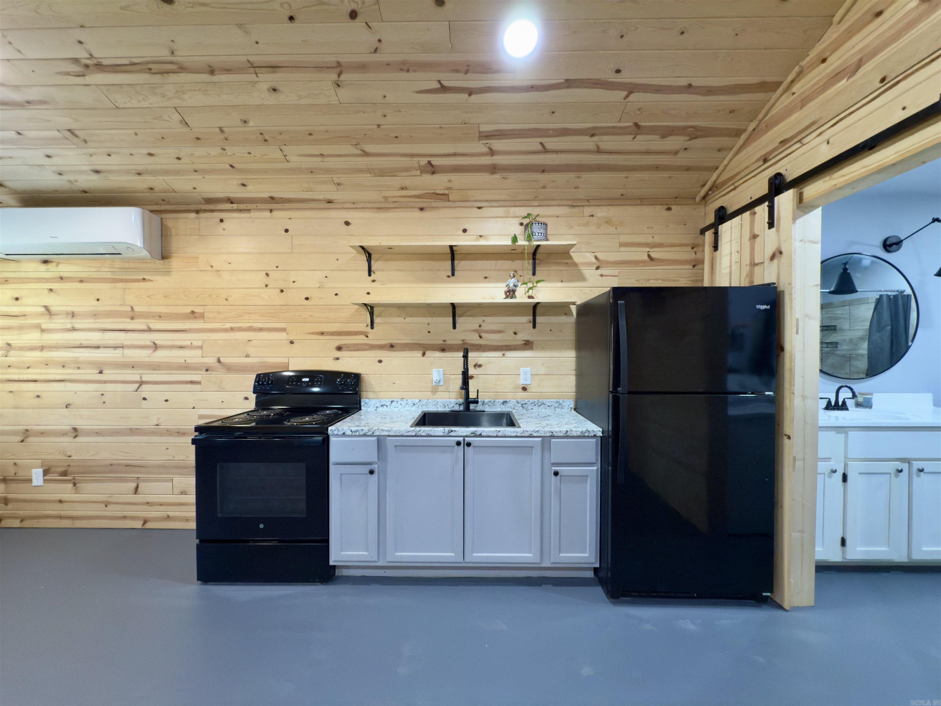 25 Green Meadows  Vilonia, AR