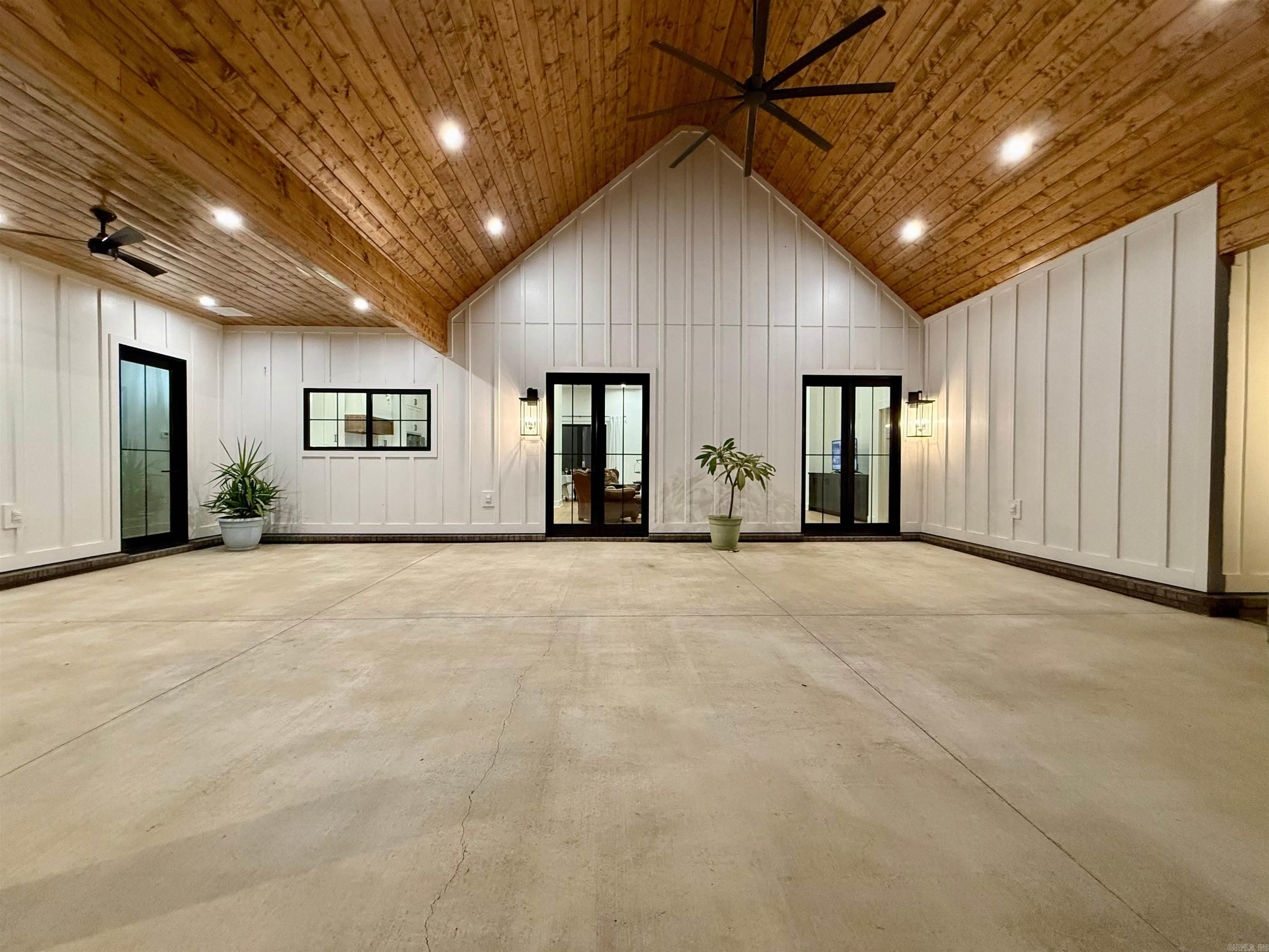 25 Green Meadows  Vilonia, AR