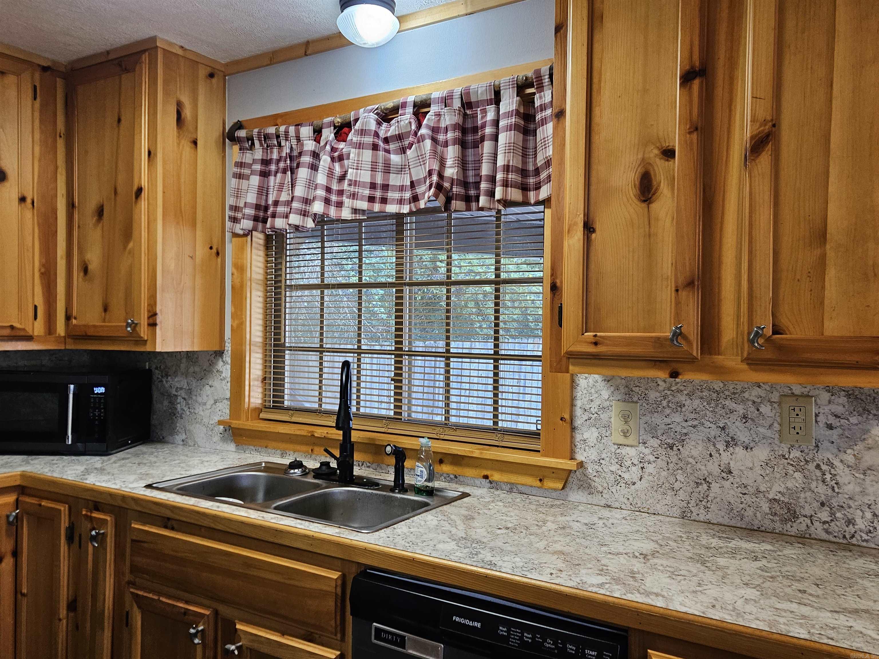 133 Gulf Mountain  Scotland, AR