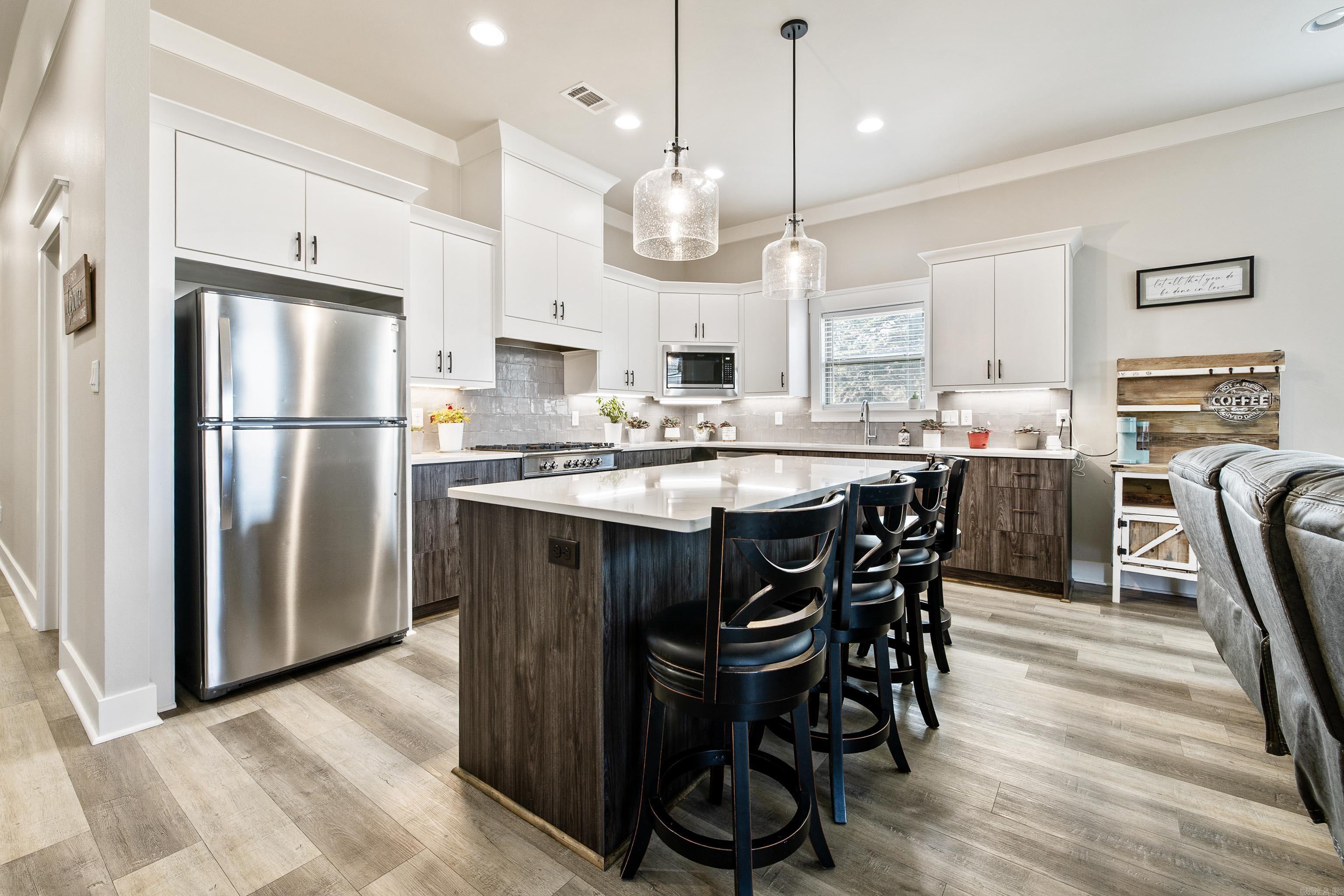 1129 Essex  Benton, AR