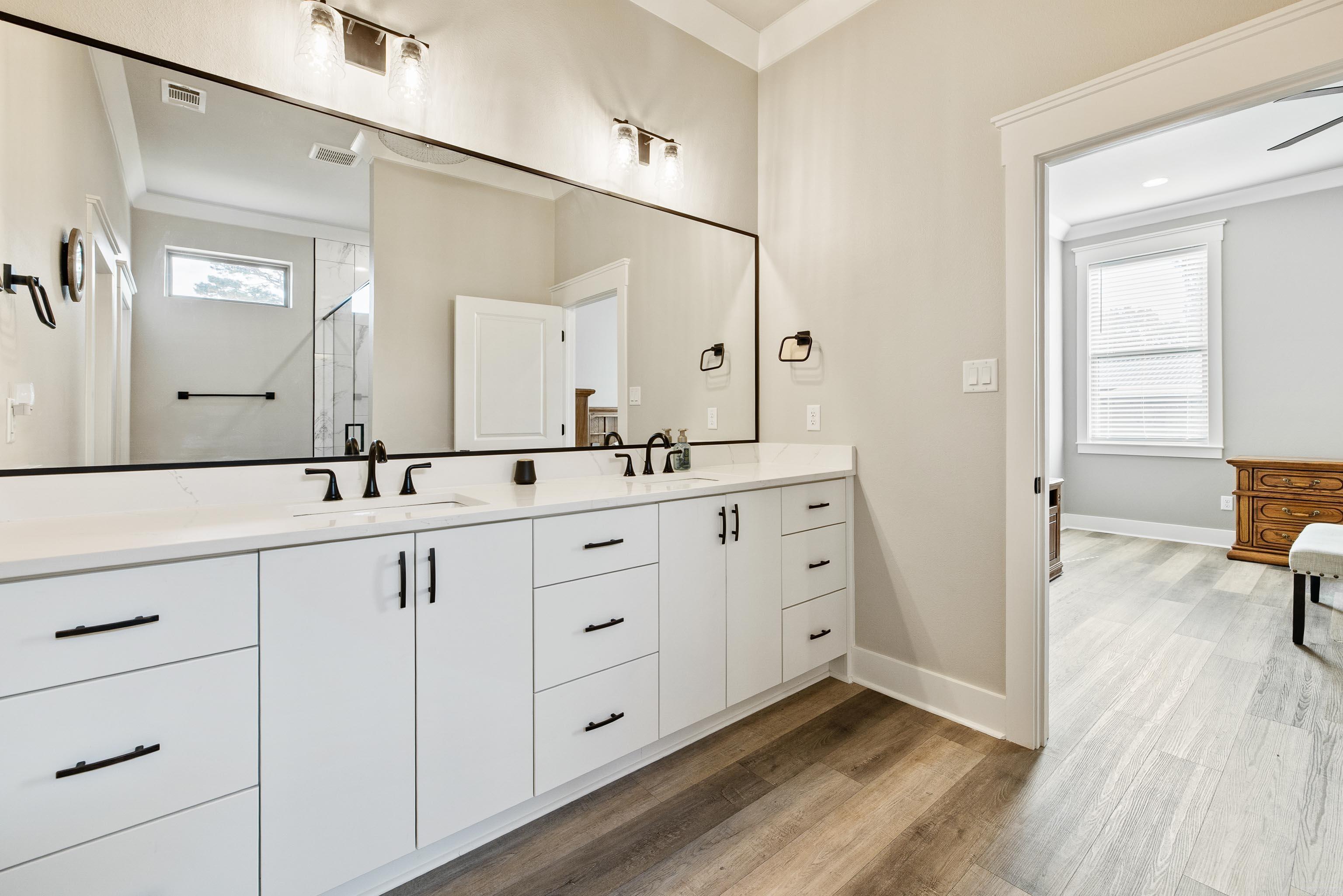 1129 Essex  Benton, AR