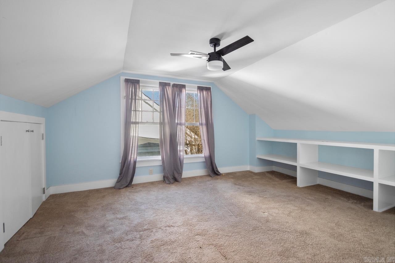 100 Colonial  Little Rock, AR