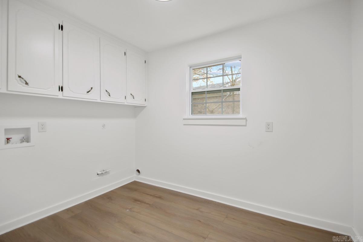 703 Beaconsfield  Sherwood, AR