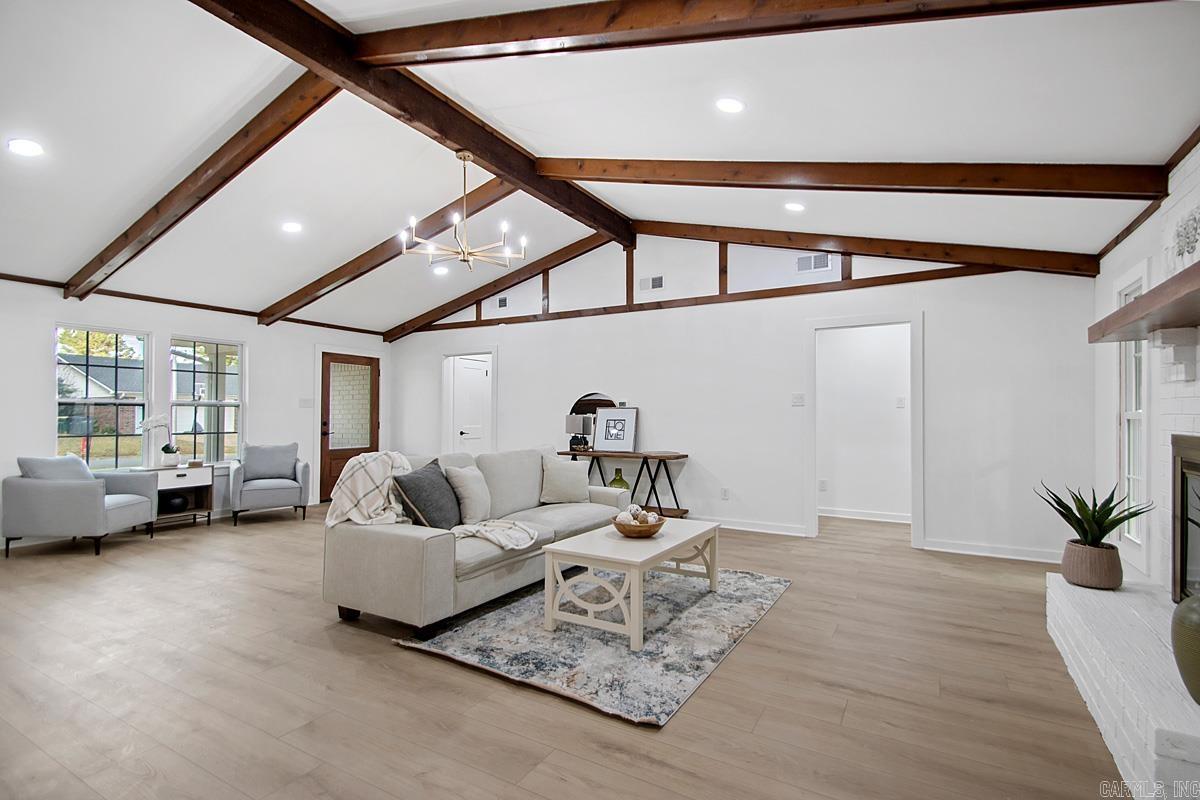 703 Beaconsfield  Sherwood, AR