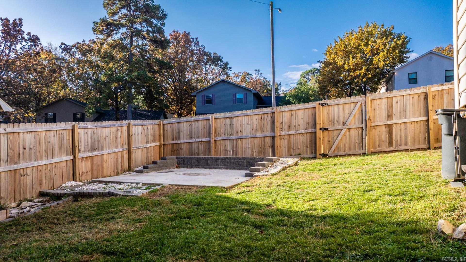 2 Forest Maple  Little Rock, AR