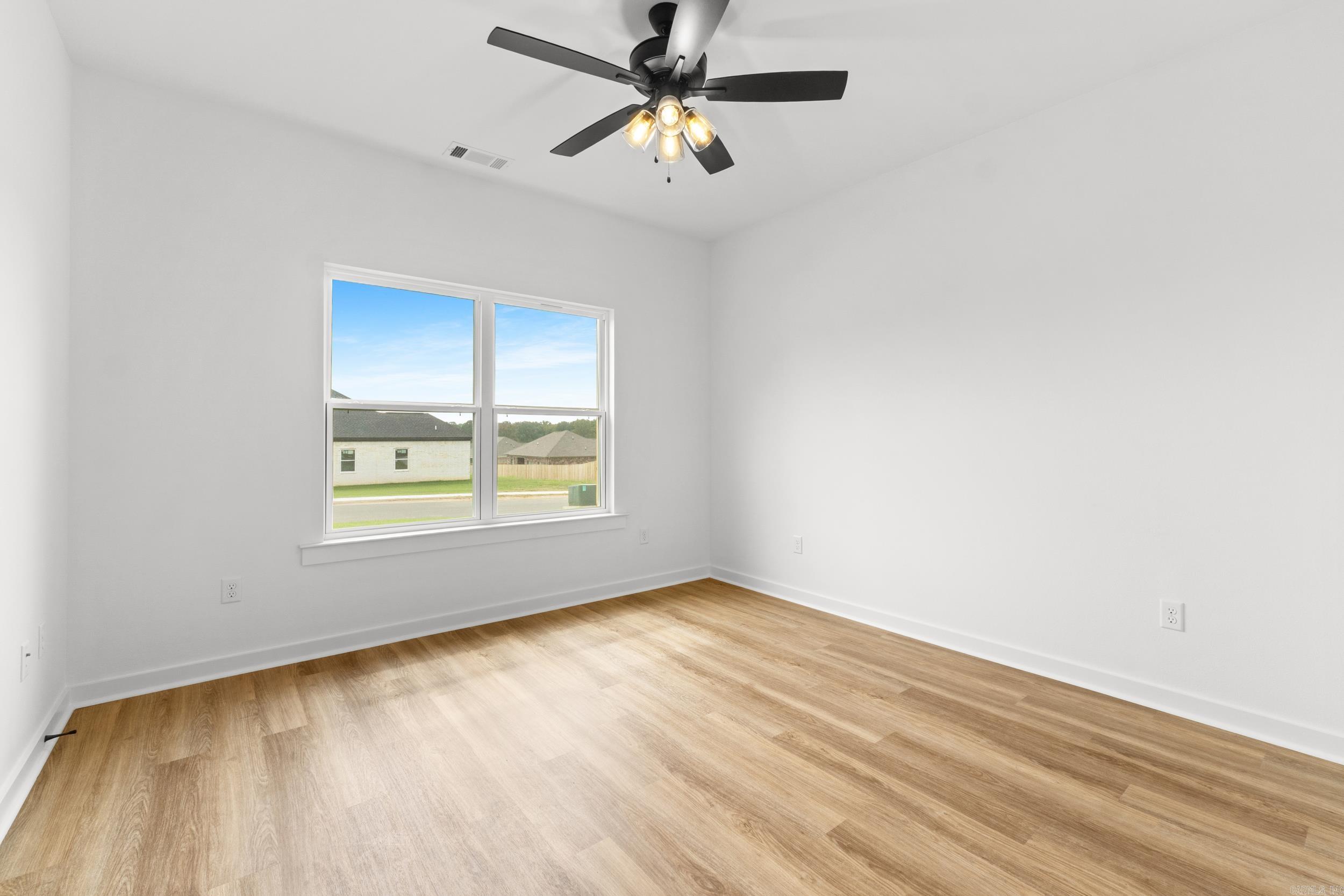 81 Lewis  Greenbrier, AR